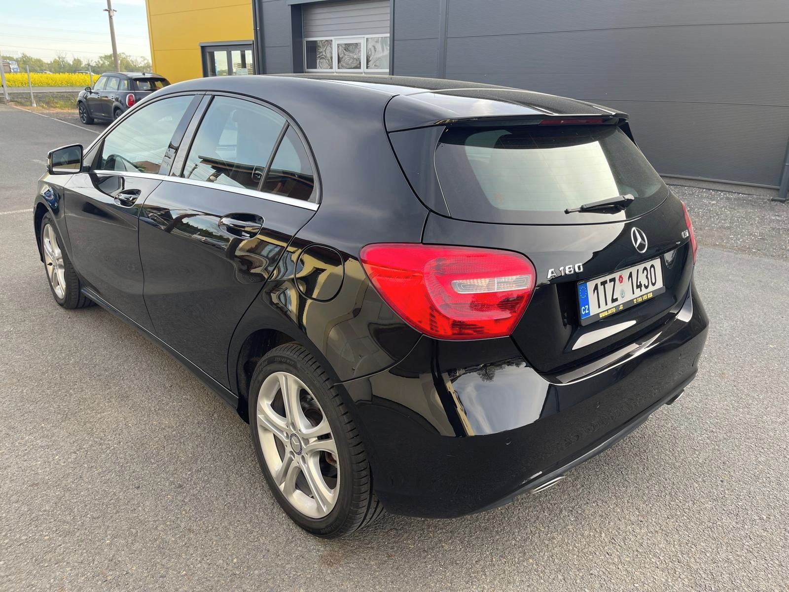 Mercedes-Benz Třídy A, 180CDI_80kW_AUT.KLIMA - fotka 4