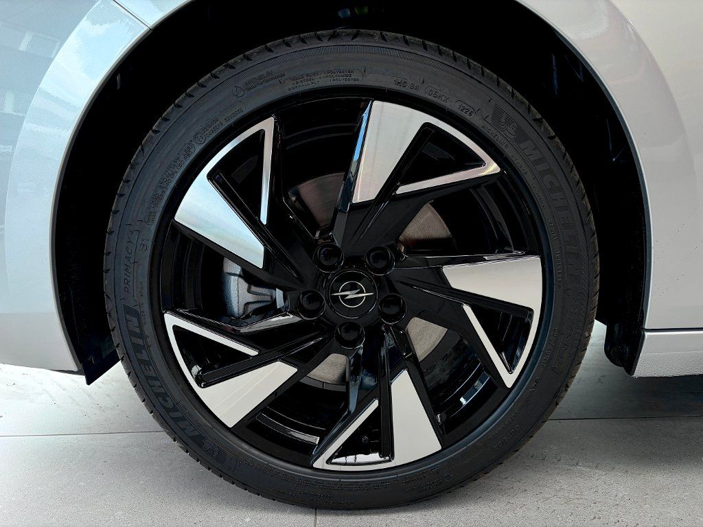 Opel Astra, ST Edition Mild-Hybrid Automat - fotka 6