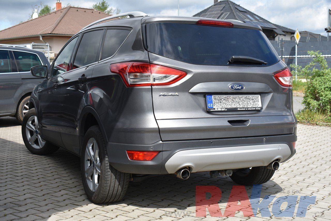 Ford Kuga, Titanium 2,0TDCI  Aut. 4x4 - fotka 3