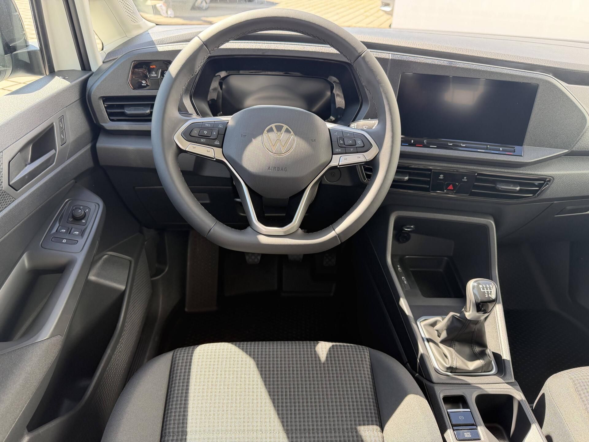 Volkswagen Caddy, 6G 2,0TDI - fotka 6