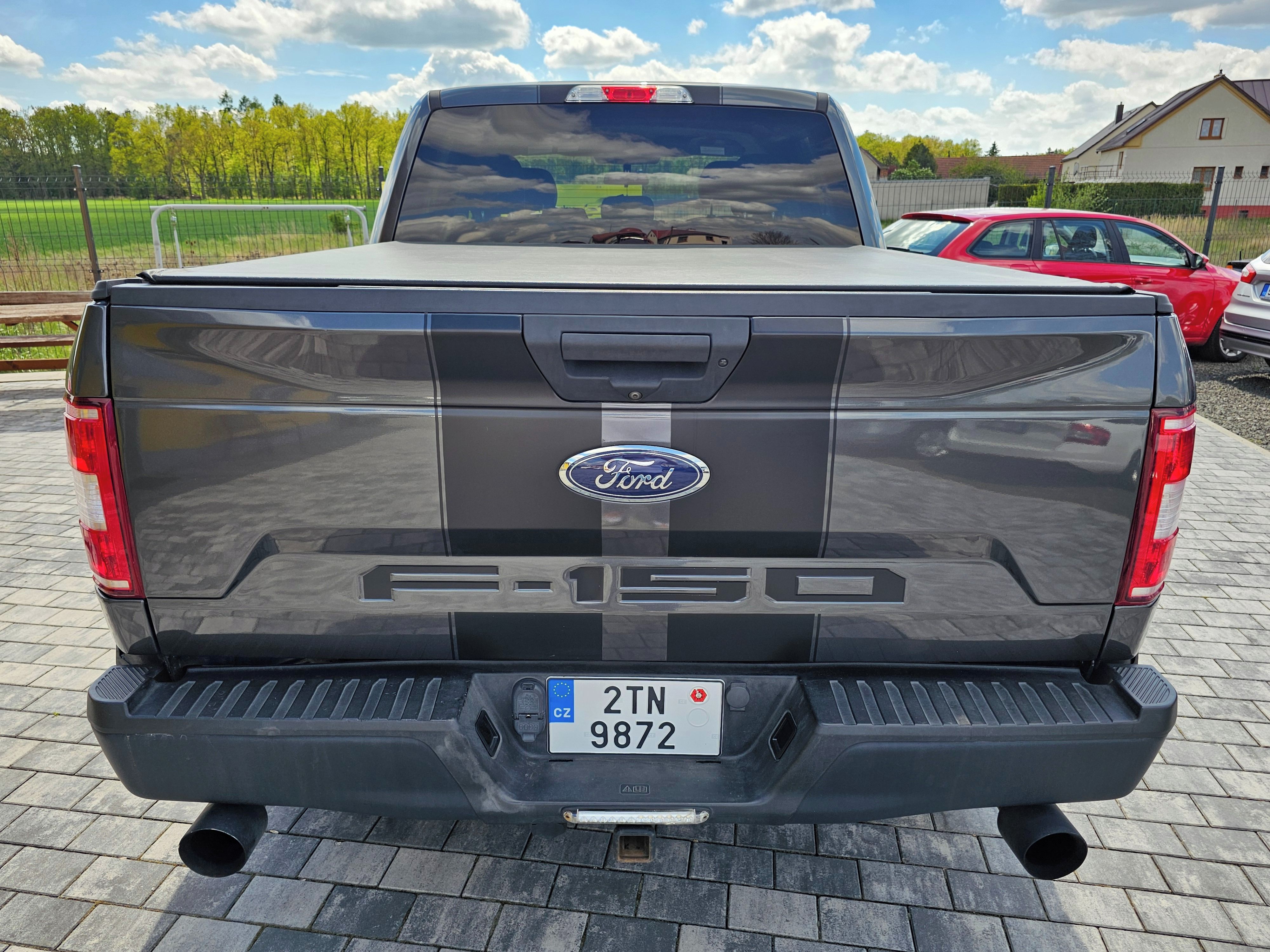 Ford F-150, 5.0 295 KW SuperCrew - fotka 6