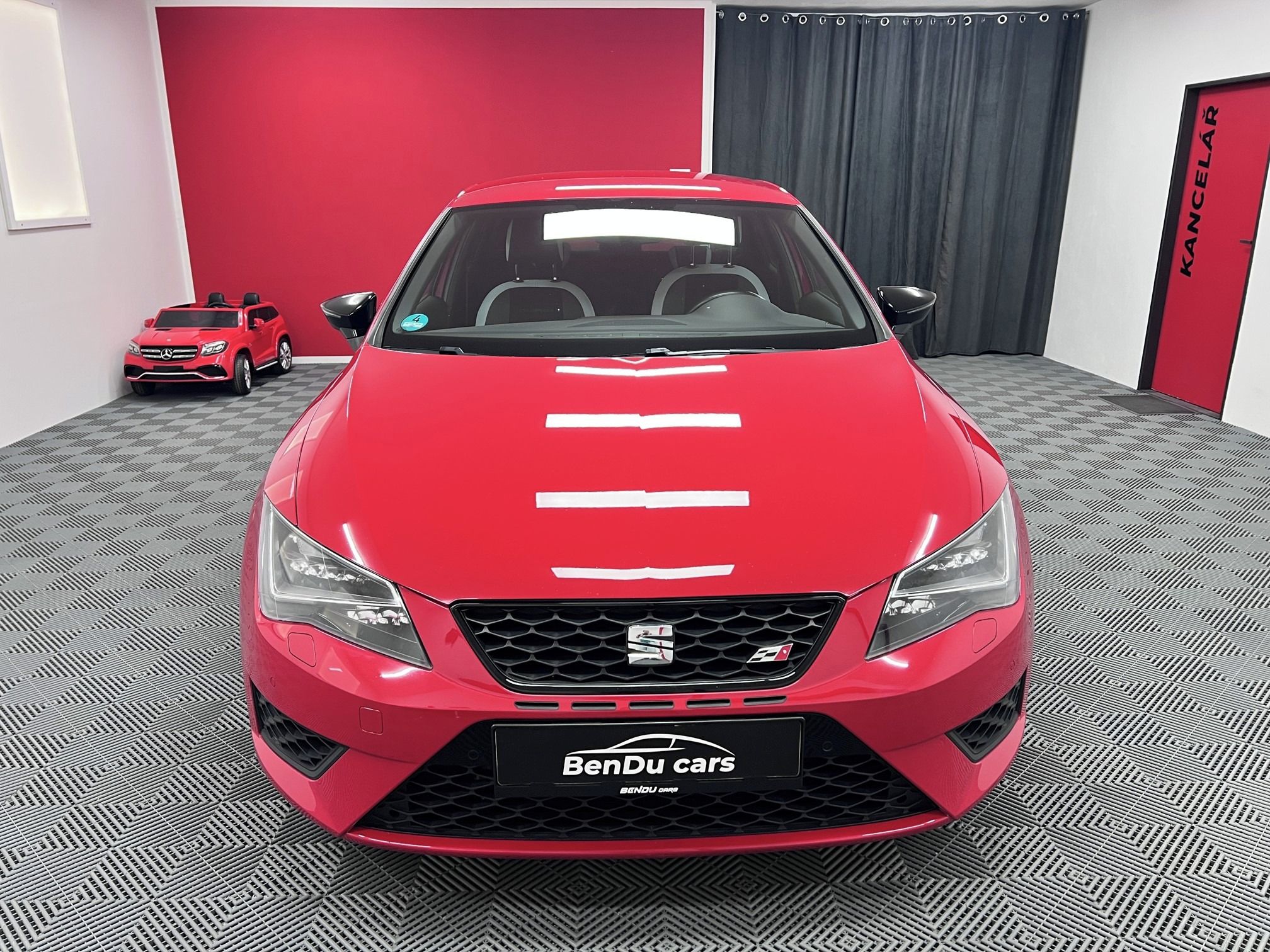 Seat Leon, Cupra 290 Automat Servis - fotka 2