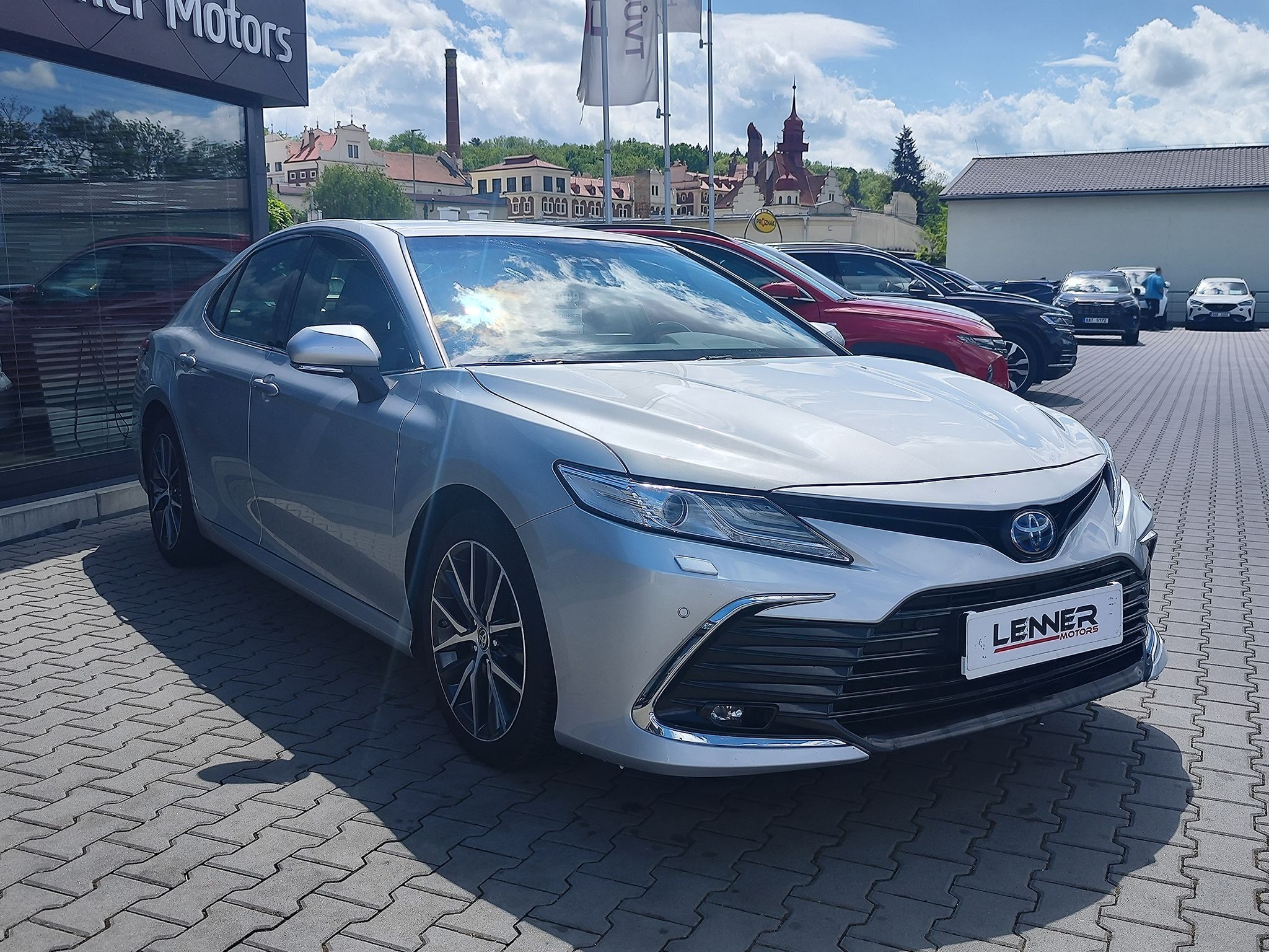 Toyota Camry, 2.5 HEV/160kW Executive e-CVT - fotka 3