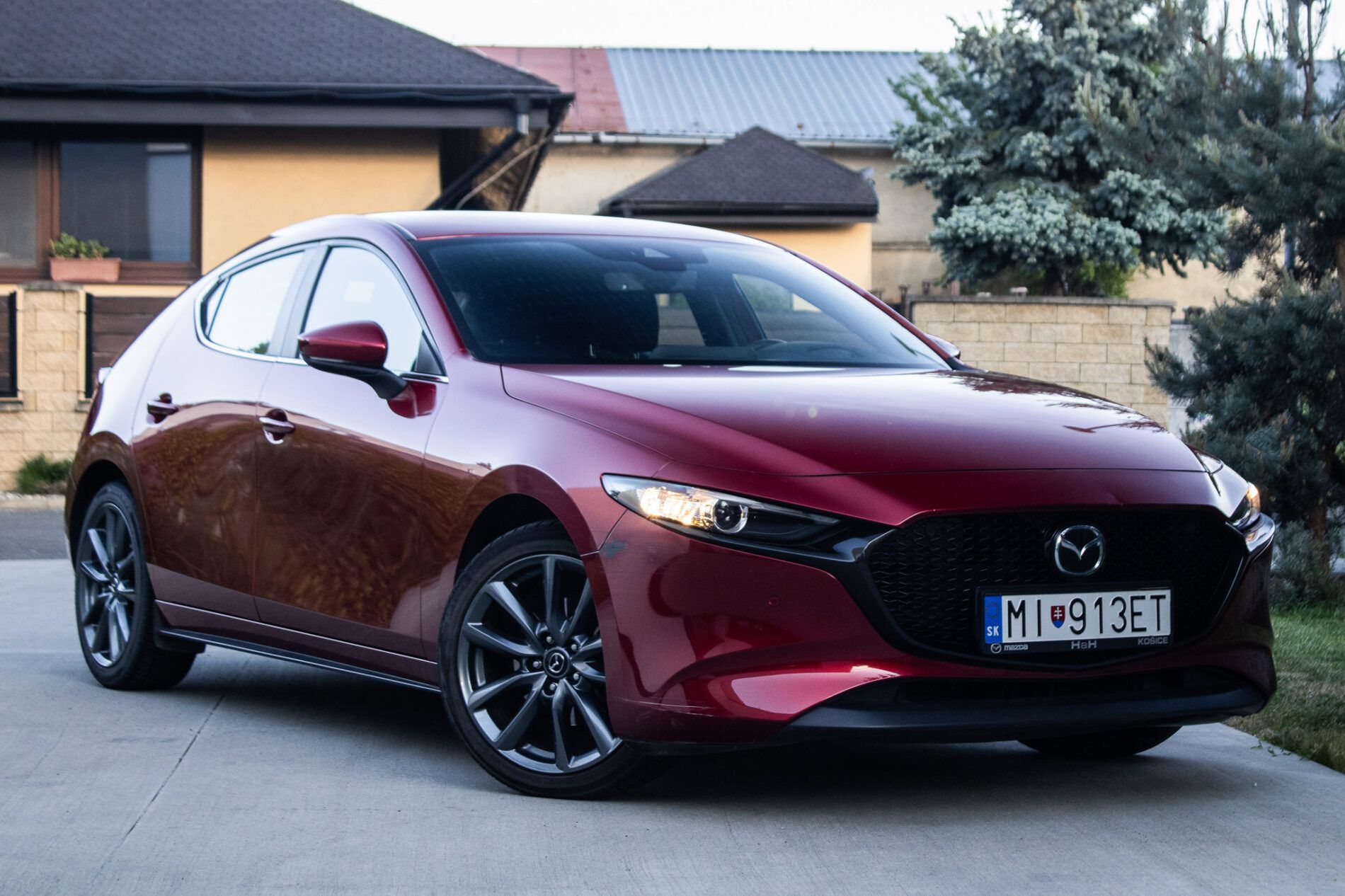 Mazda 3 - fotka 3