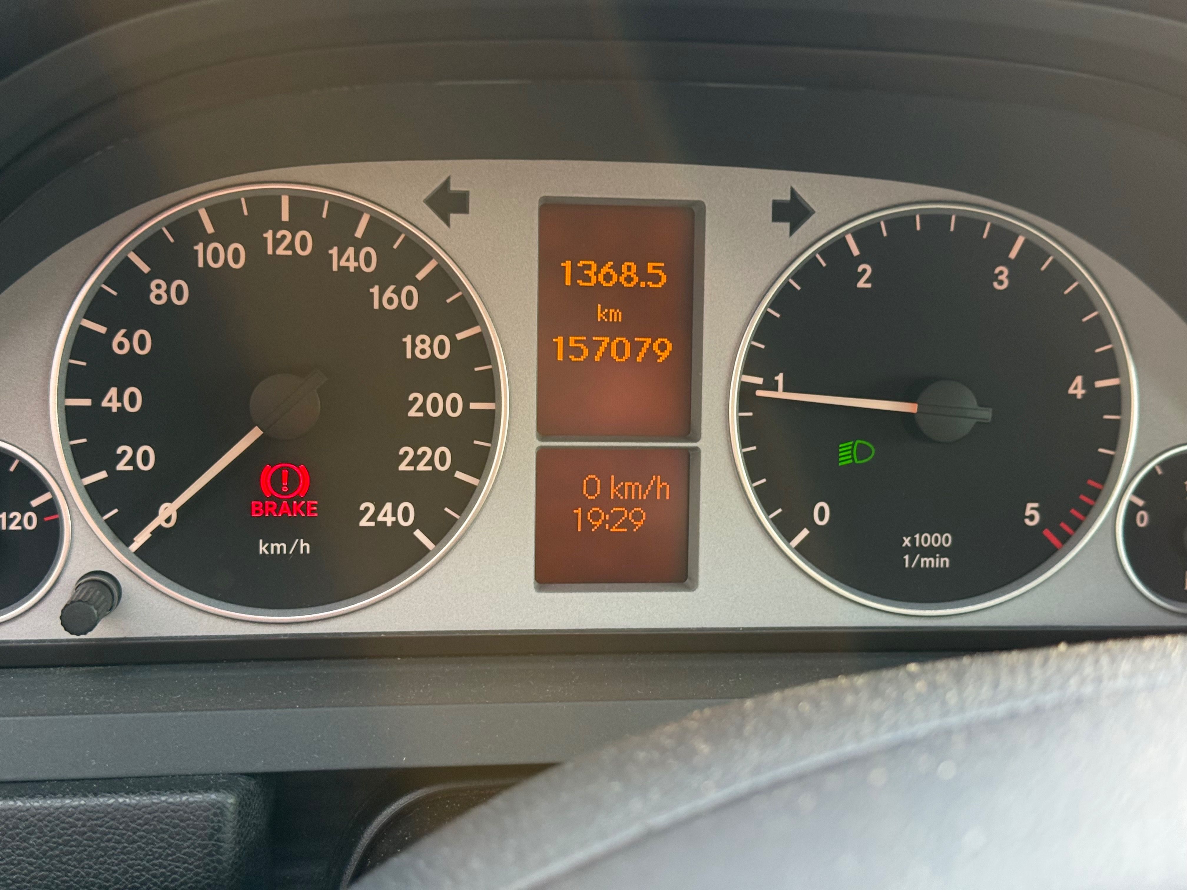 Mercedes-Benz Třídy B, B180 CDI - fotka 6