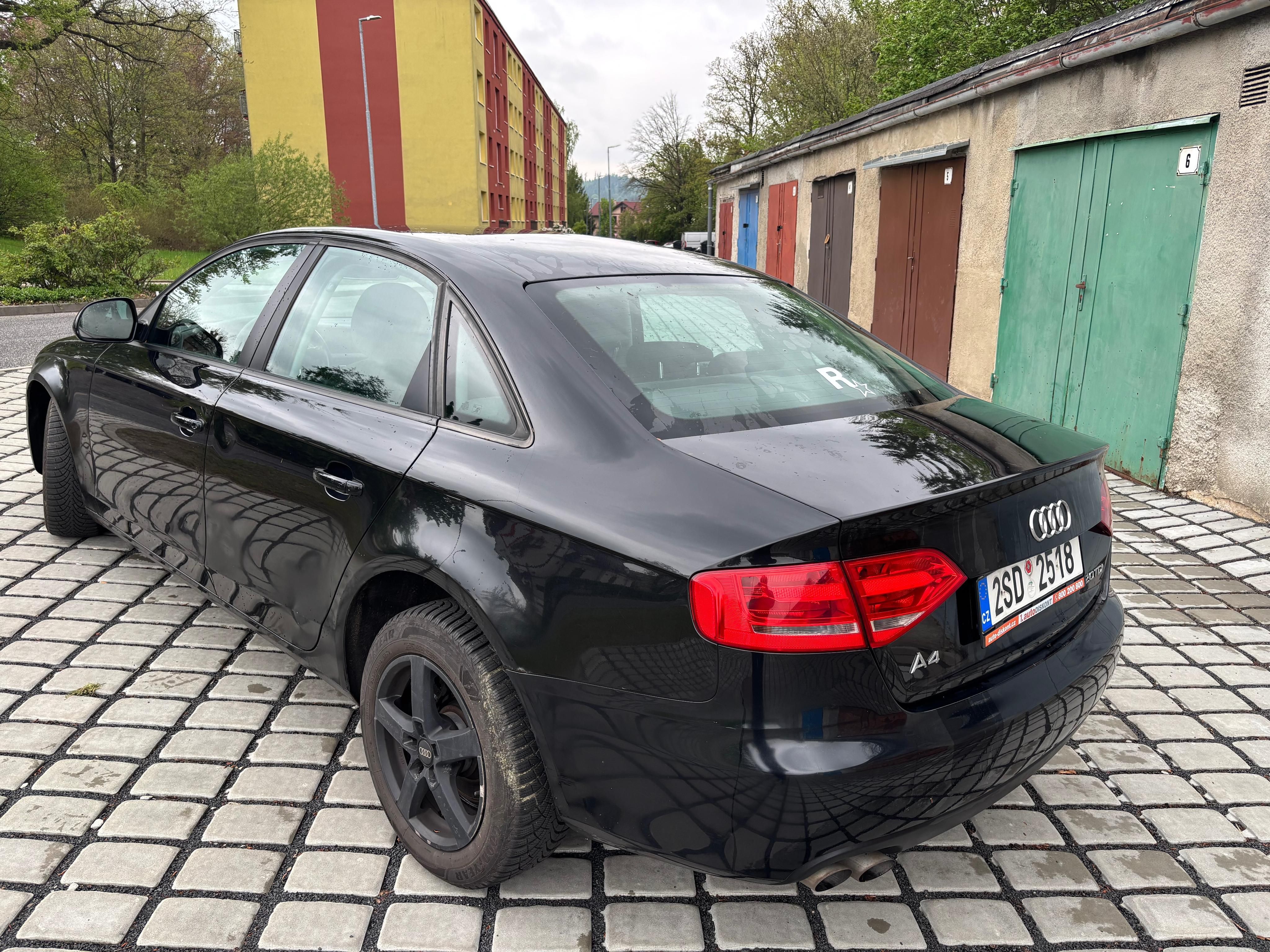 Audi A4, 2.0 TDI 100kW - fotka 6