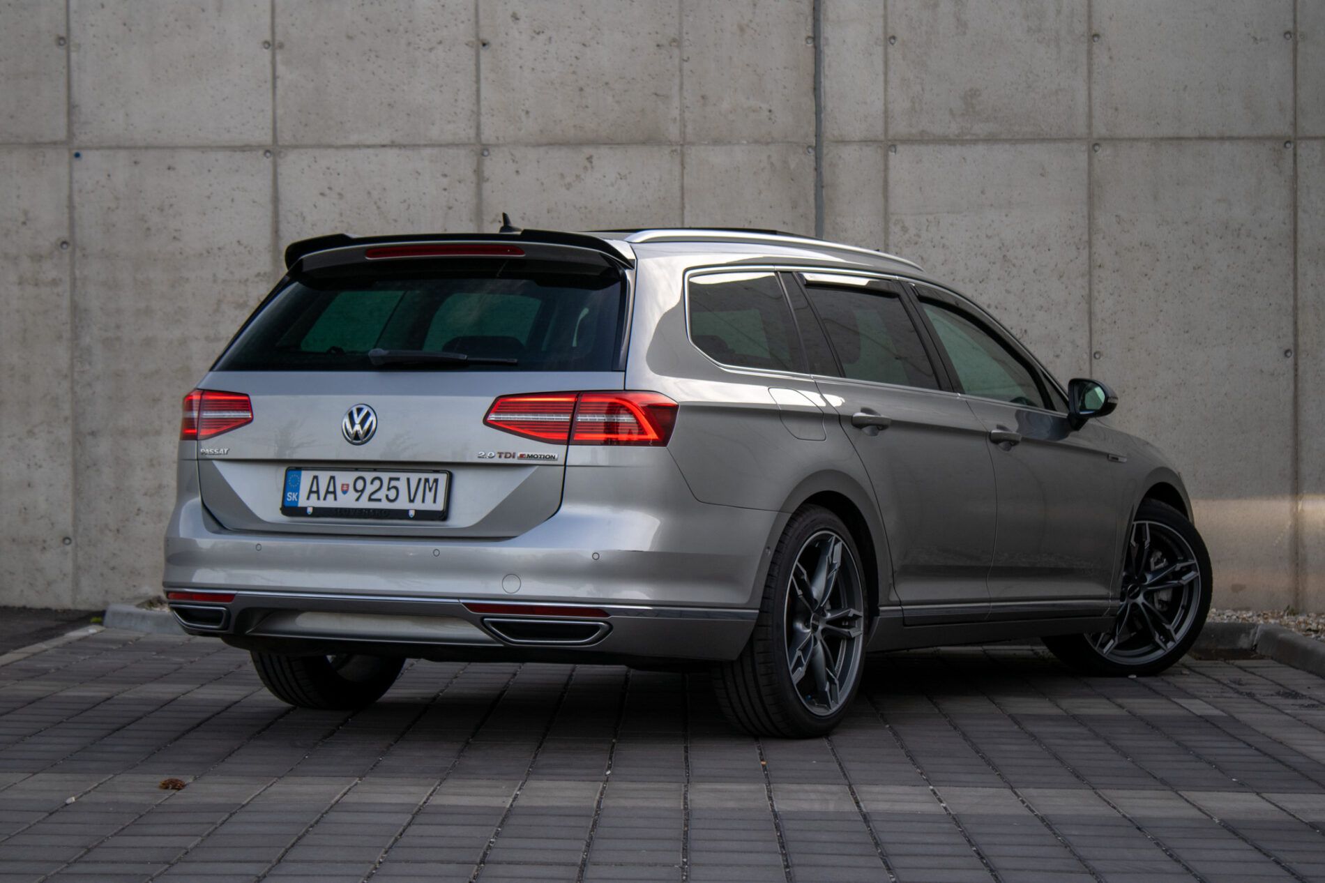 Volkswagen Passat Variant - fotka 5