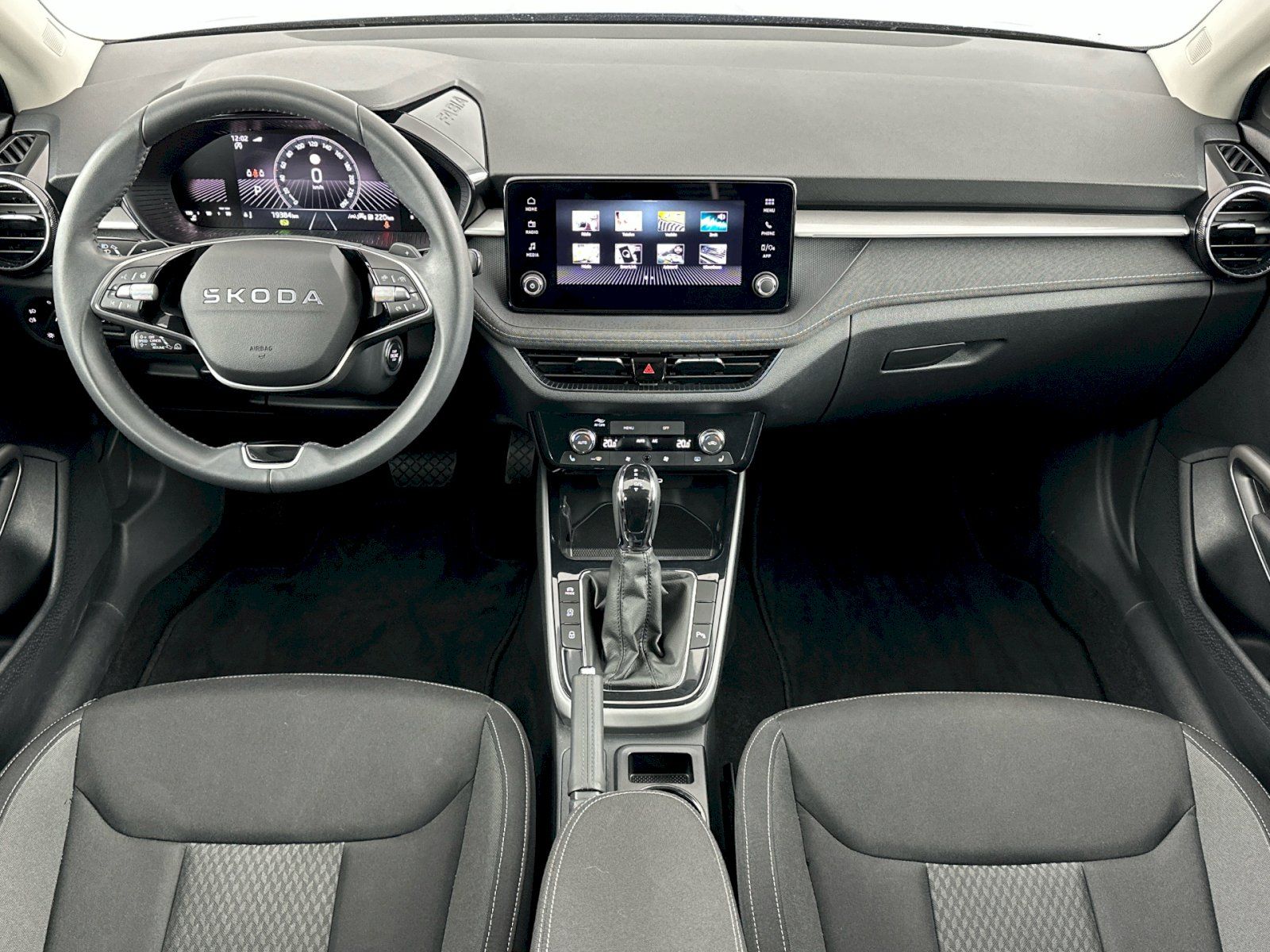 Škoda Fabia, DSG 1.0TSI 85kW Top Selection - fotka 5
