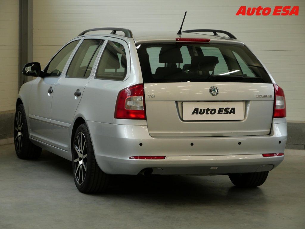 Škoda Octavia, 1.6TDi - fotka 6