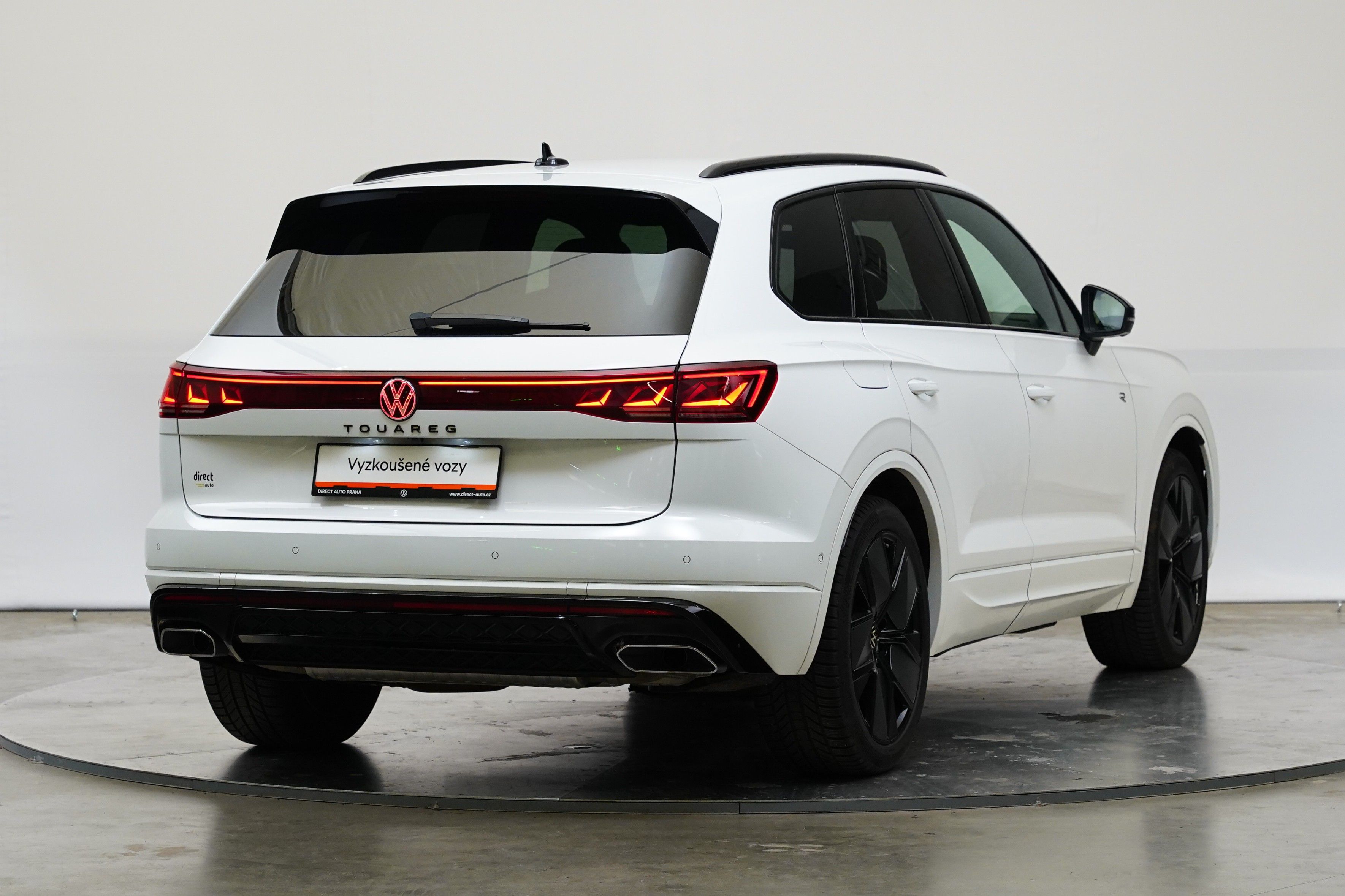 Volkswagen Touareg, 3.0 TDI V6 210 kW R-Line - fotka 2