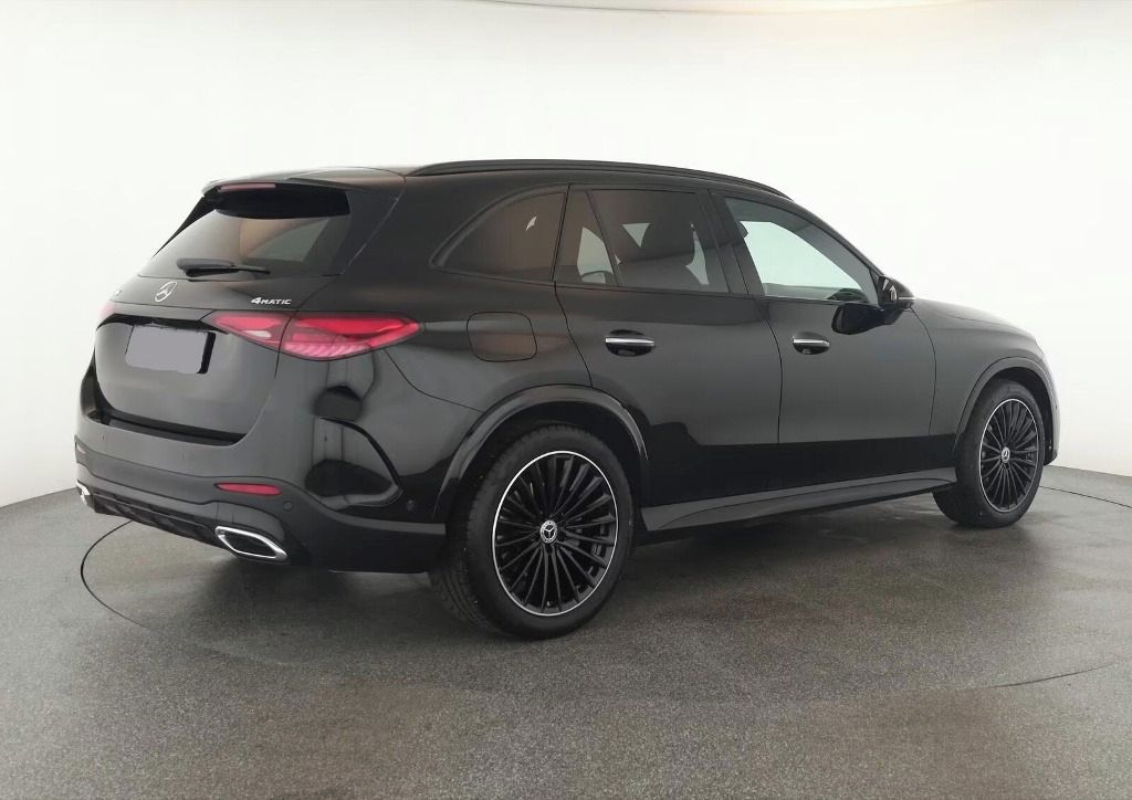 Mercedes-Benz GLC, 300 4M AMG Premium*HUD*Pano* - fotka 2