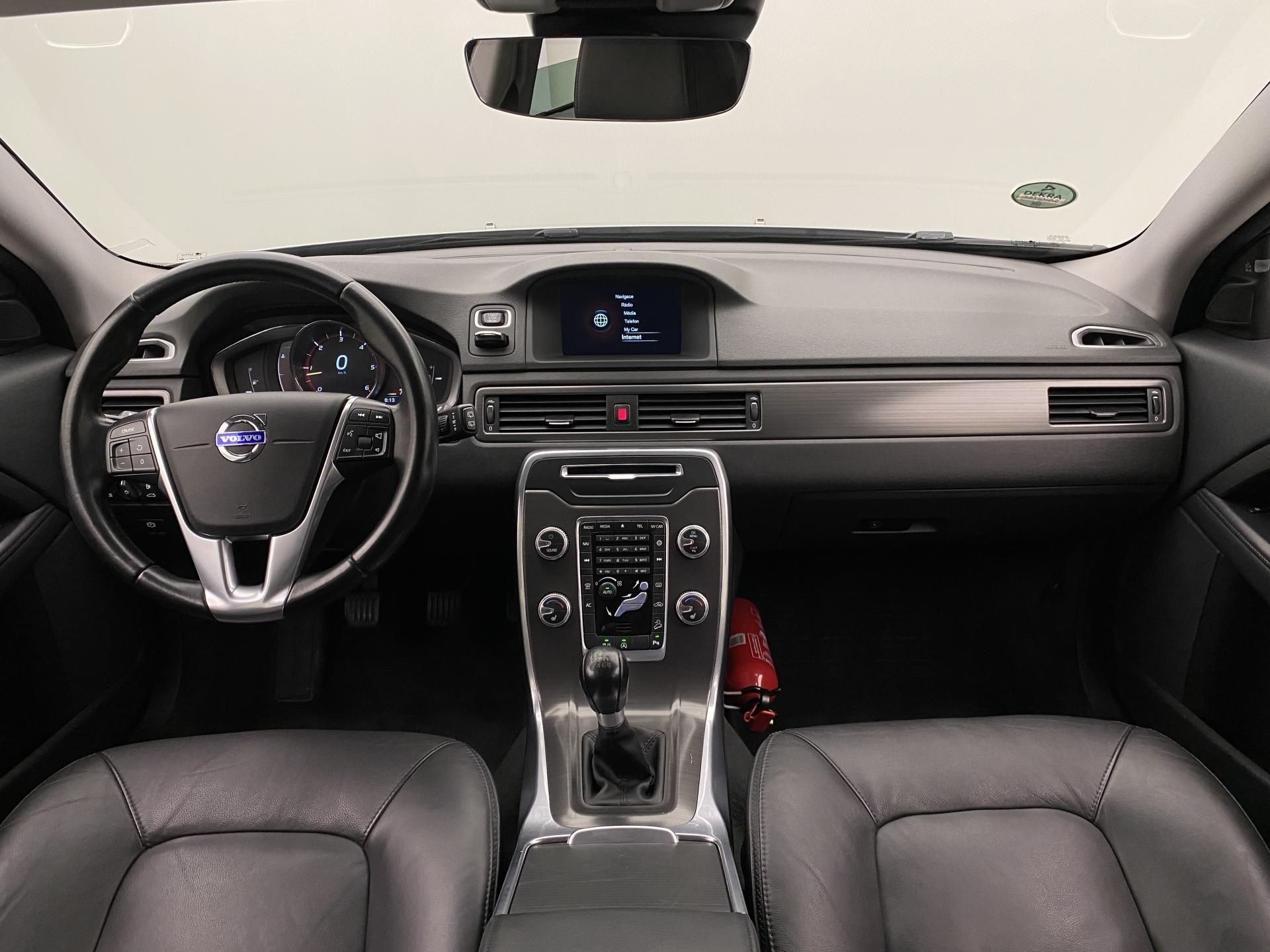 Volvo XC70, D3 AWD SUMMUM AUT - fotka 2