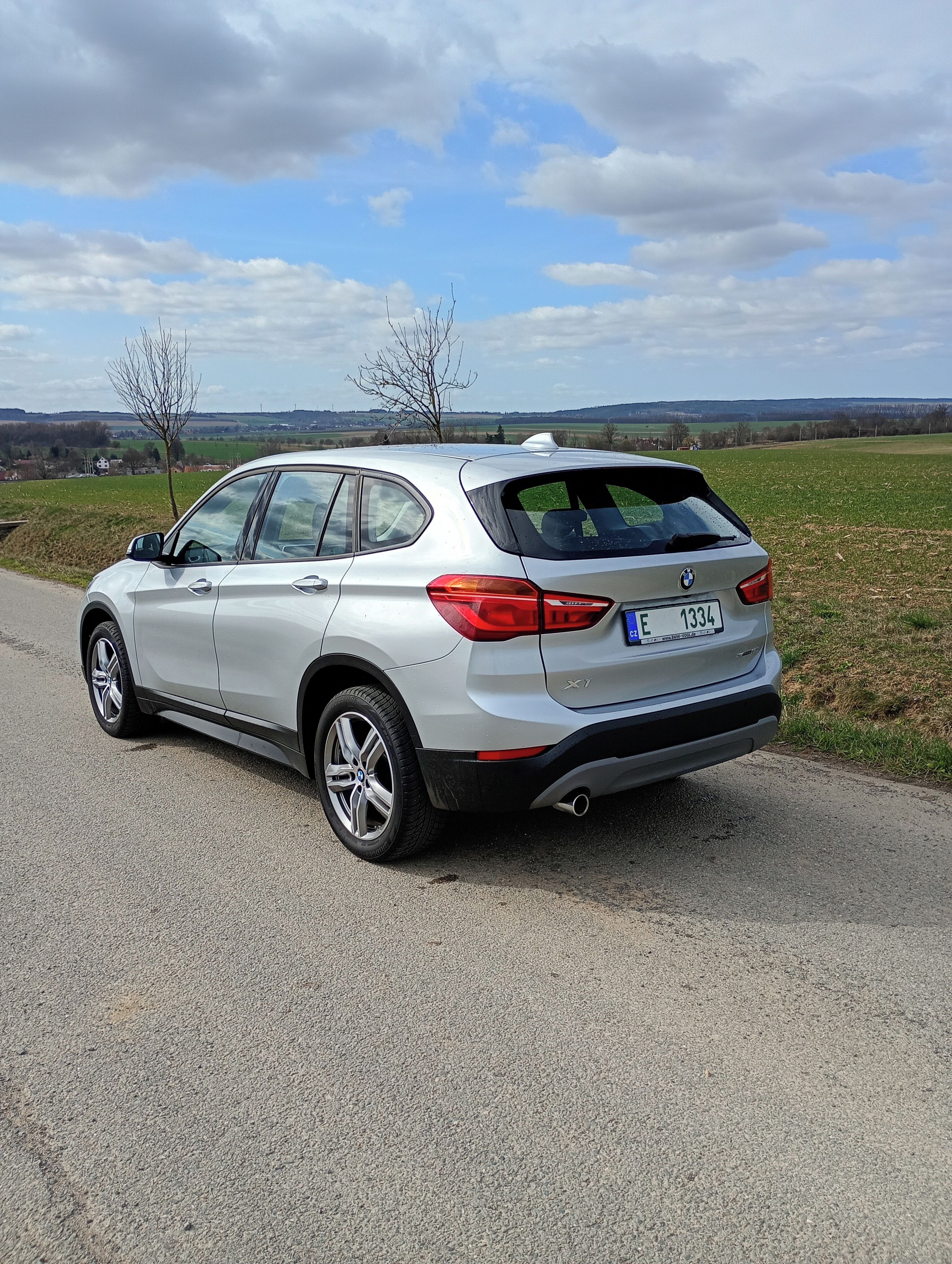 BMW X1, 18i sDrive tažné servis 1maj.. - fotka 6