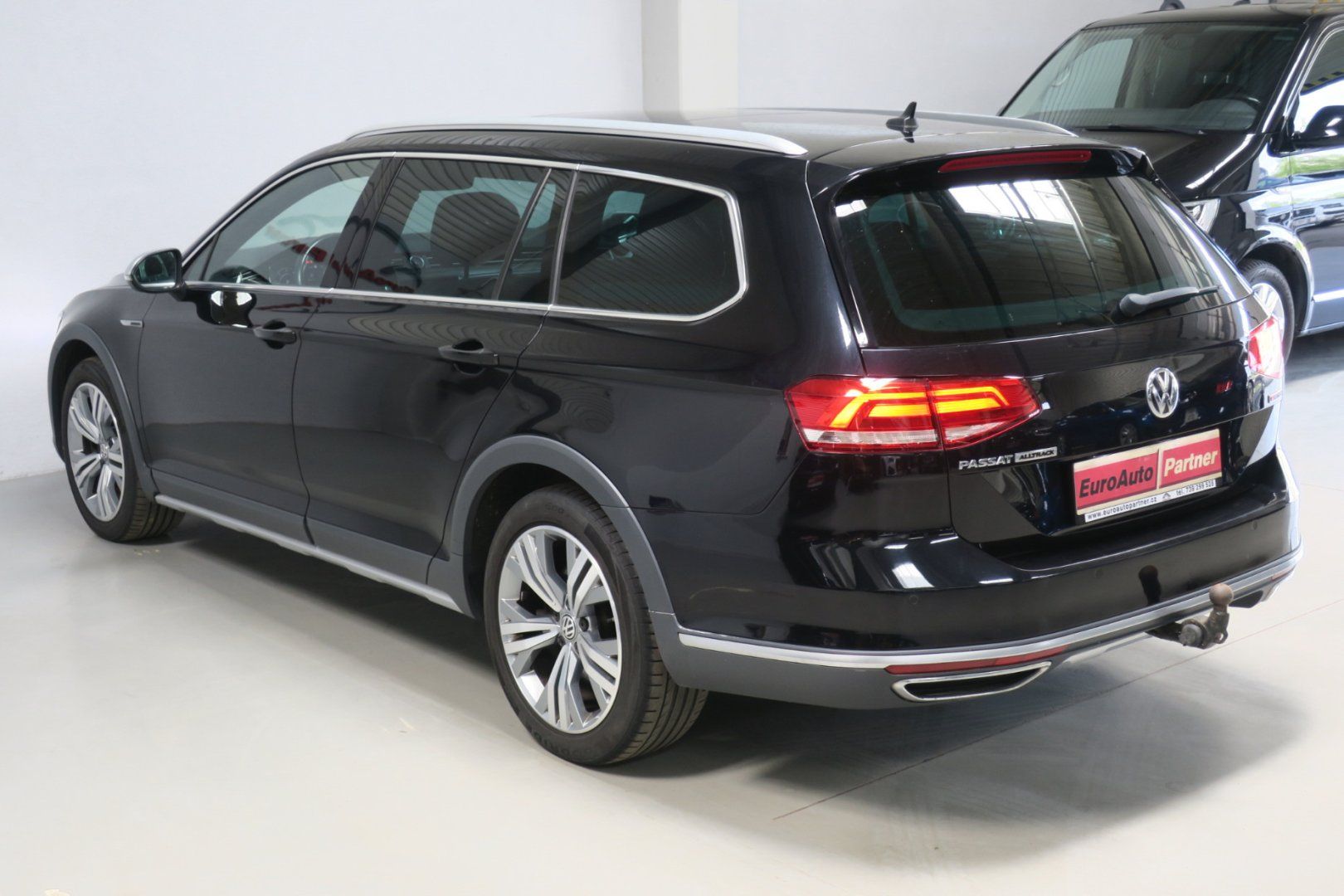 Volkswagen Passat Variant, 2.0 TDI 176kW 4M. DSG Alltrack - fotka 2