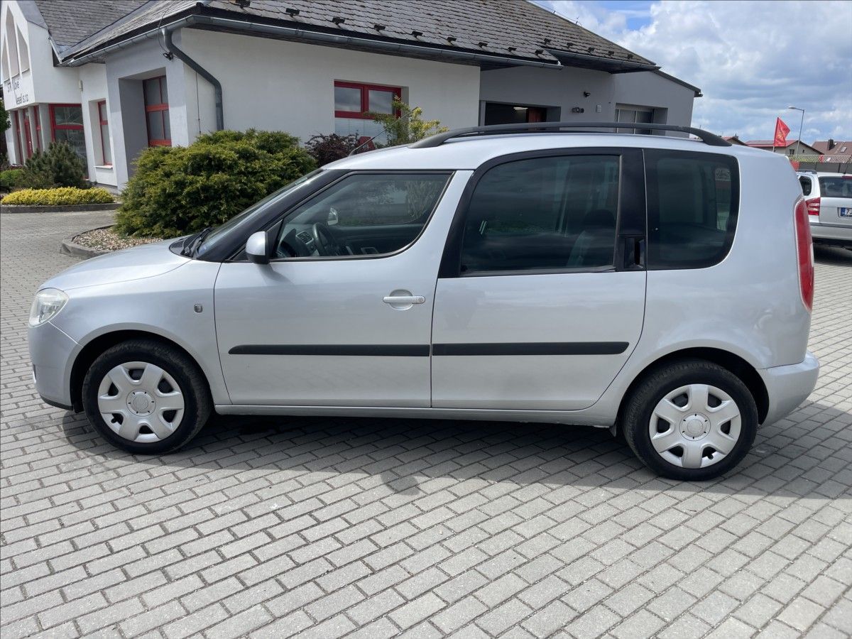 Škoda Roomster, 1,4 i 16V Klima, po STK - fotka 2