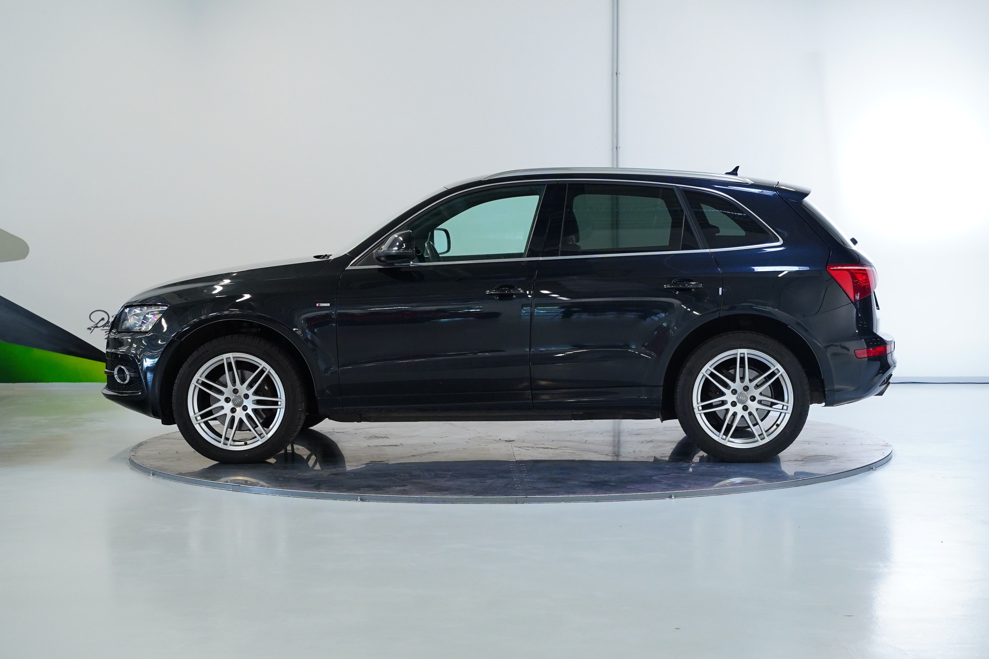 Audi Q5, 3.0 TDI V6 176 kW Quattro - fotka 3