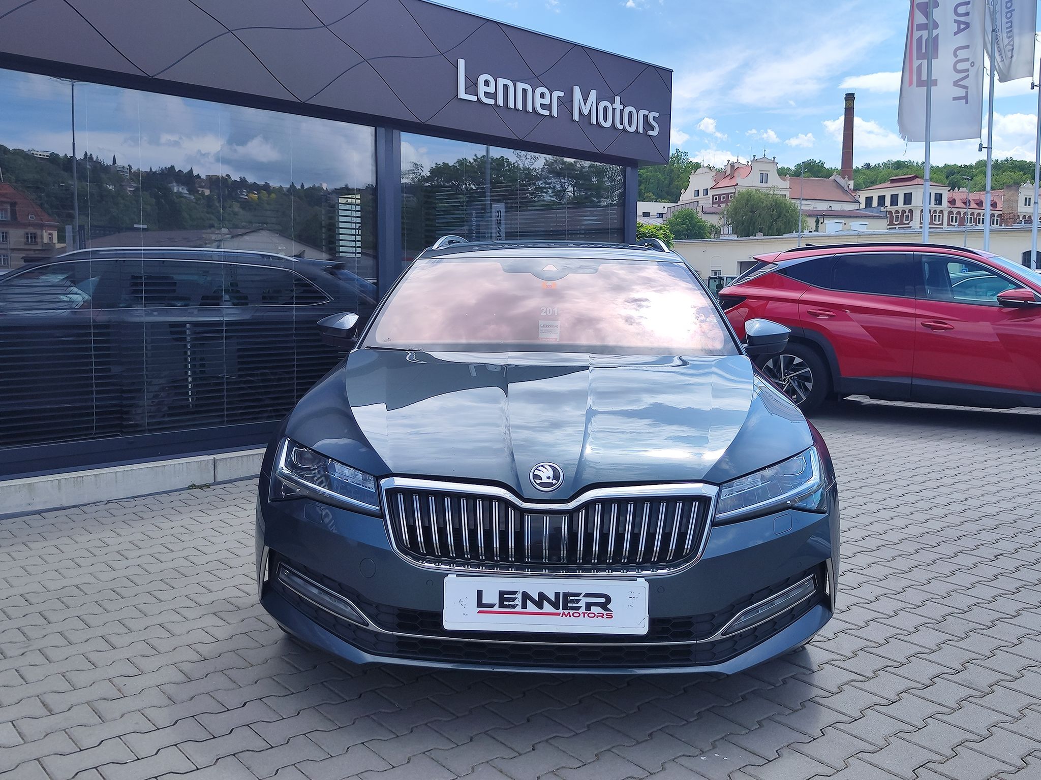 Škoda Superb, 2.0 TDi/147kW L&K DSG 4x4 - fotka 2