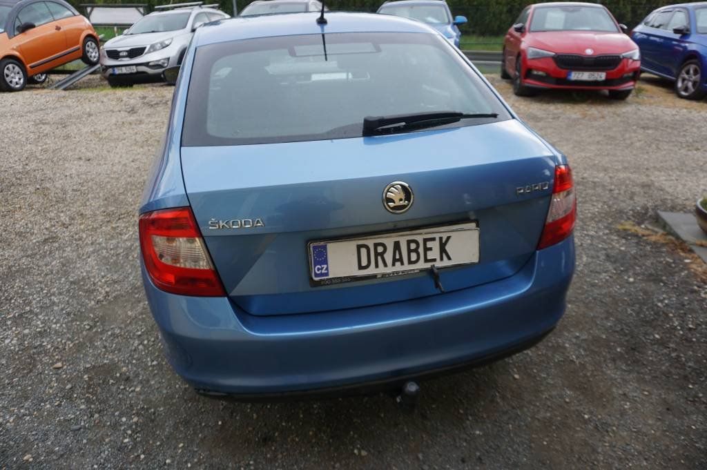 Škoda Rapid, 1,2   81   KW NOVÉ V ČR - fotka 3
