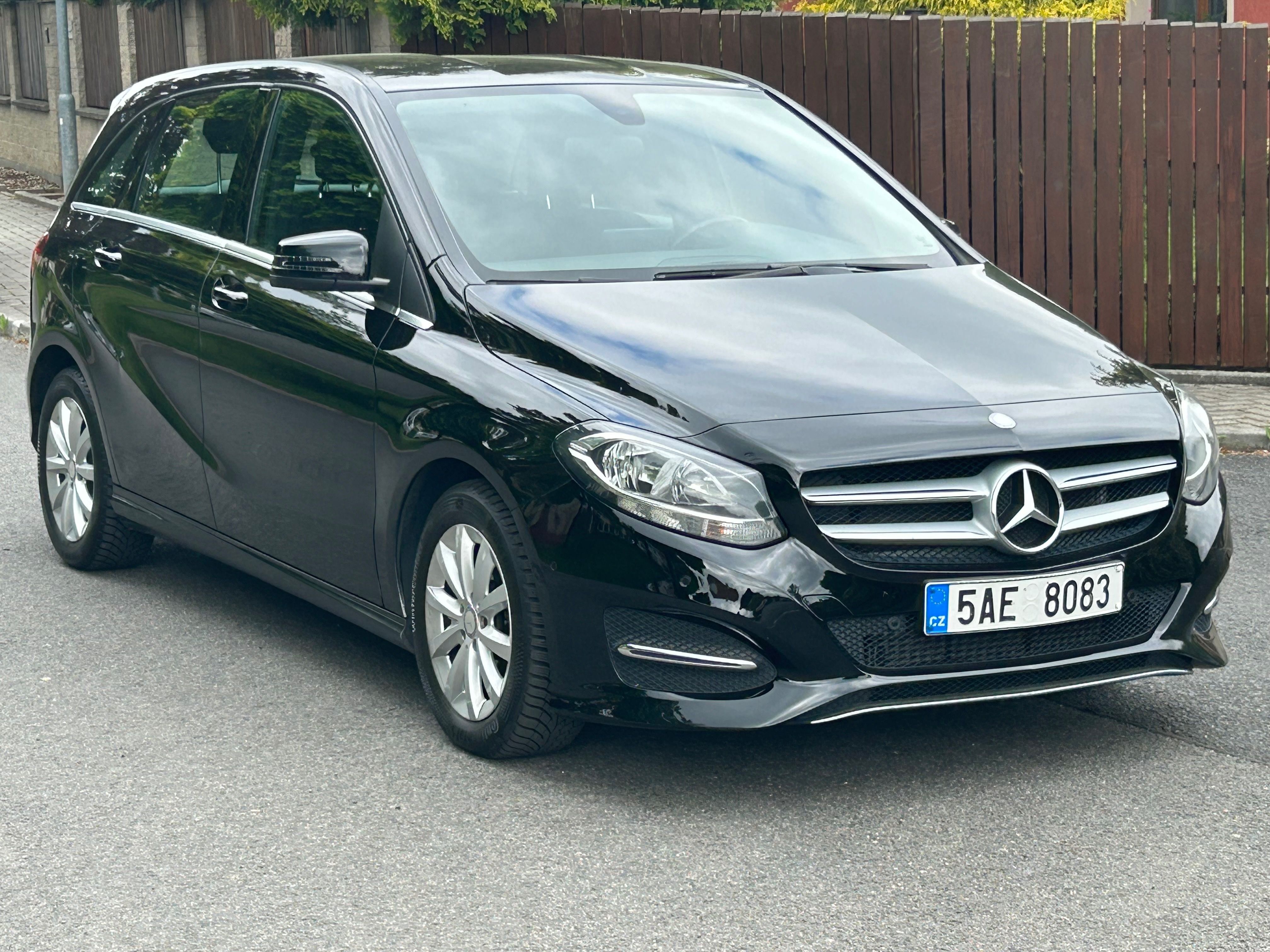Mercedes-Benz Třídy B, 180 ČR 2maj pravidelný servis - fotka 2