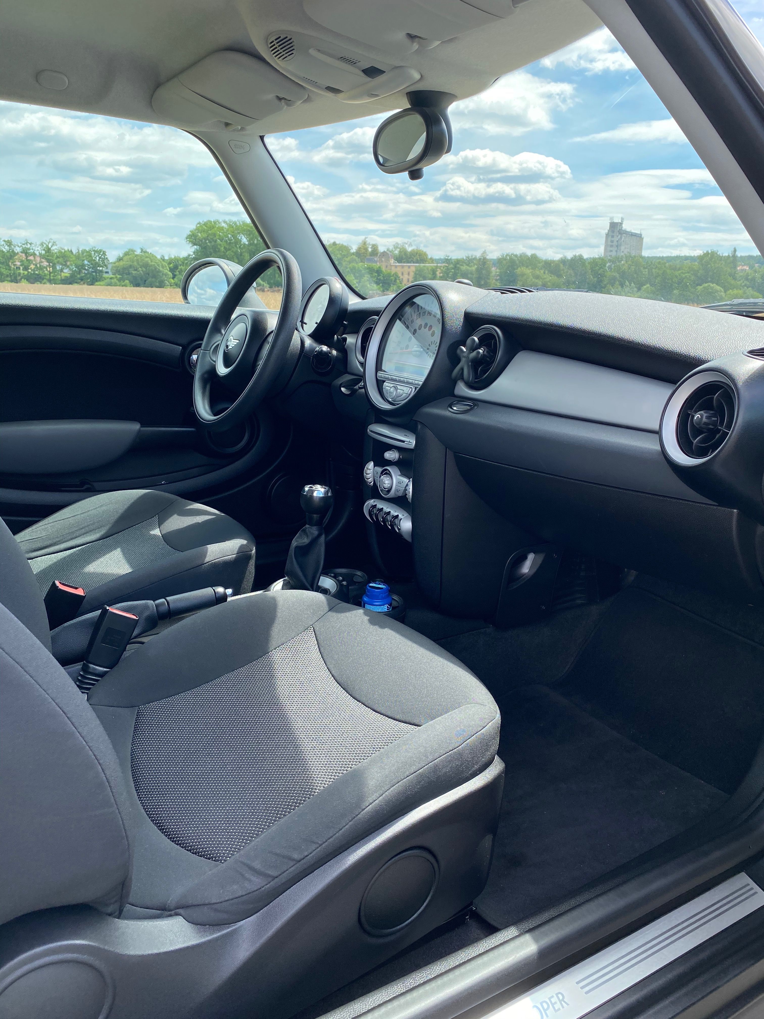 Mini Cooper, Mini Cooper 1.6d - fotka 6