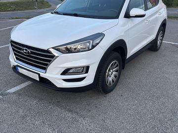 1.6 benzín  97 kw koupeno v ČR