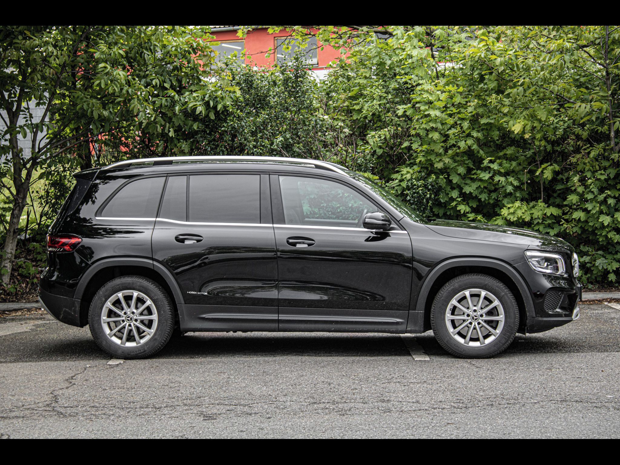 Mercedes-Benz GLB - fotka 4