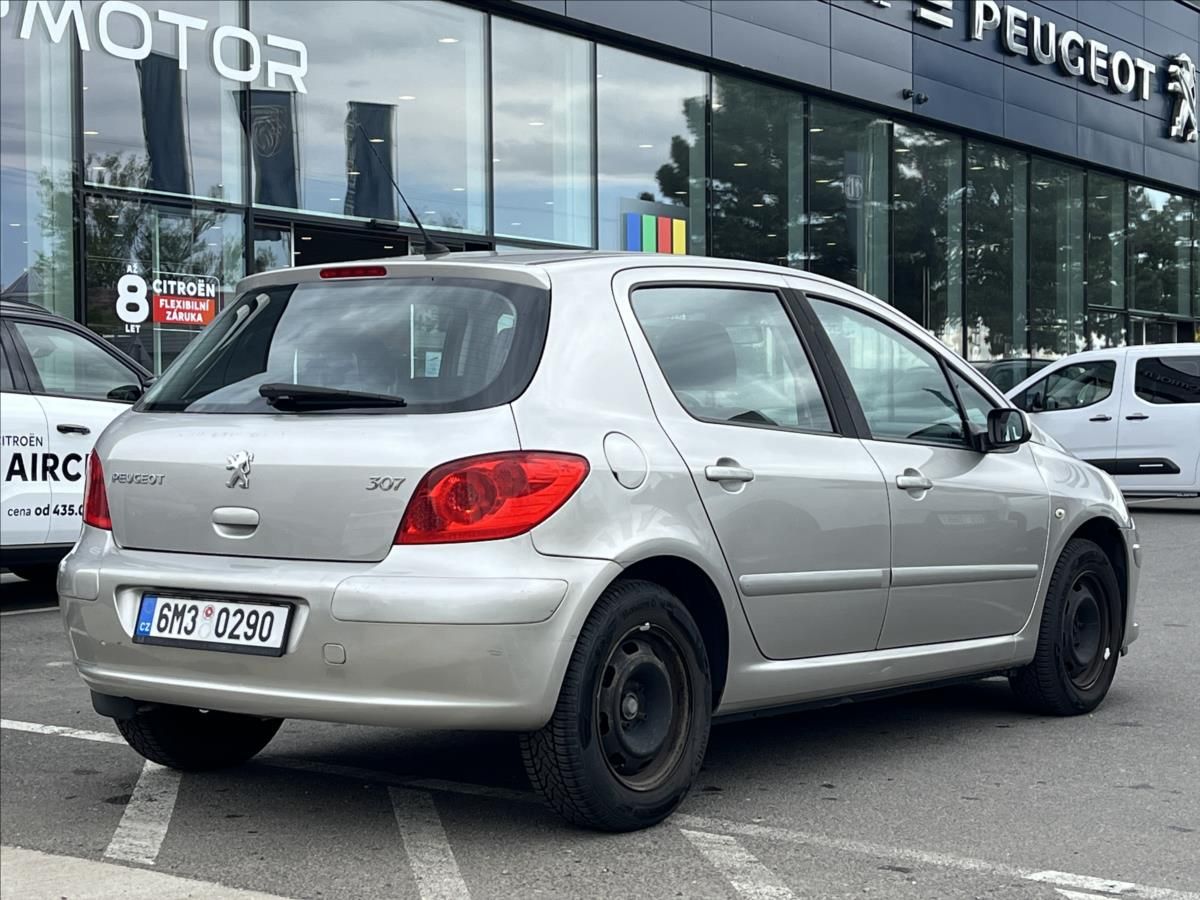 Peugeot 307, 1,4 i 16v - fotka 5