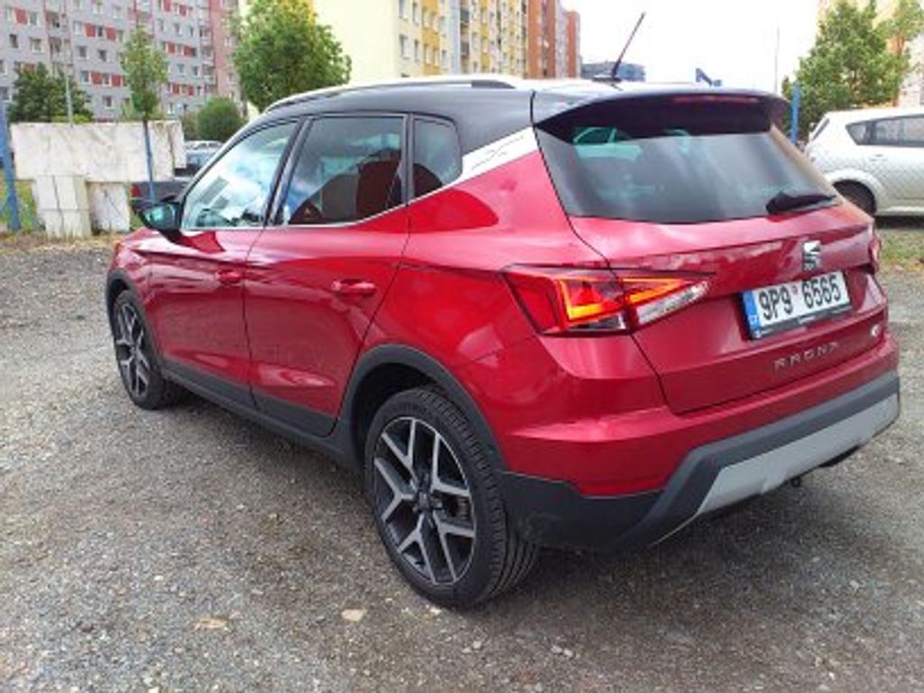 Seat Arona, 1.0 TSI 85 kw 6 kvalt - fotka 3