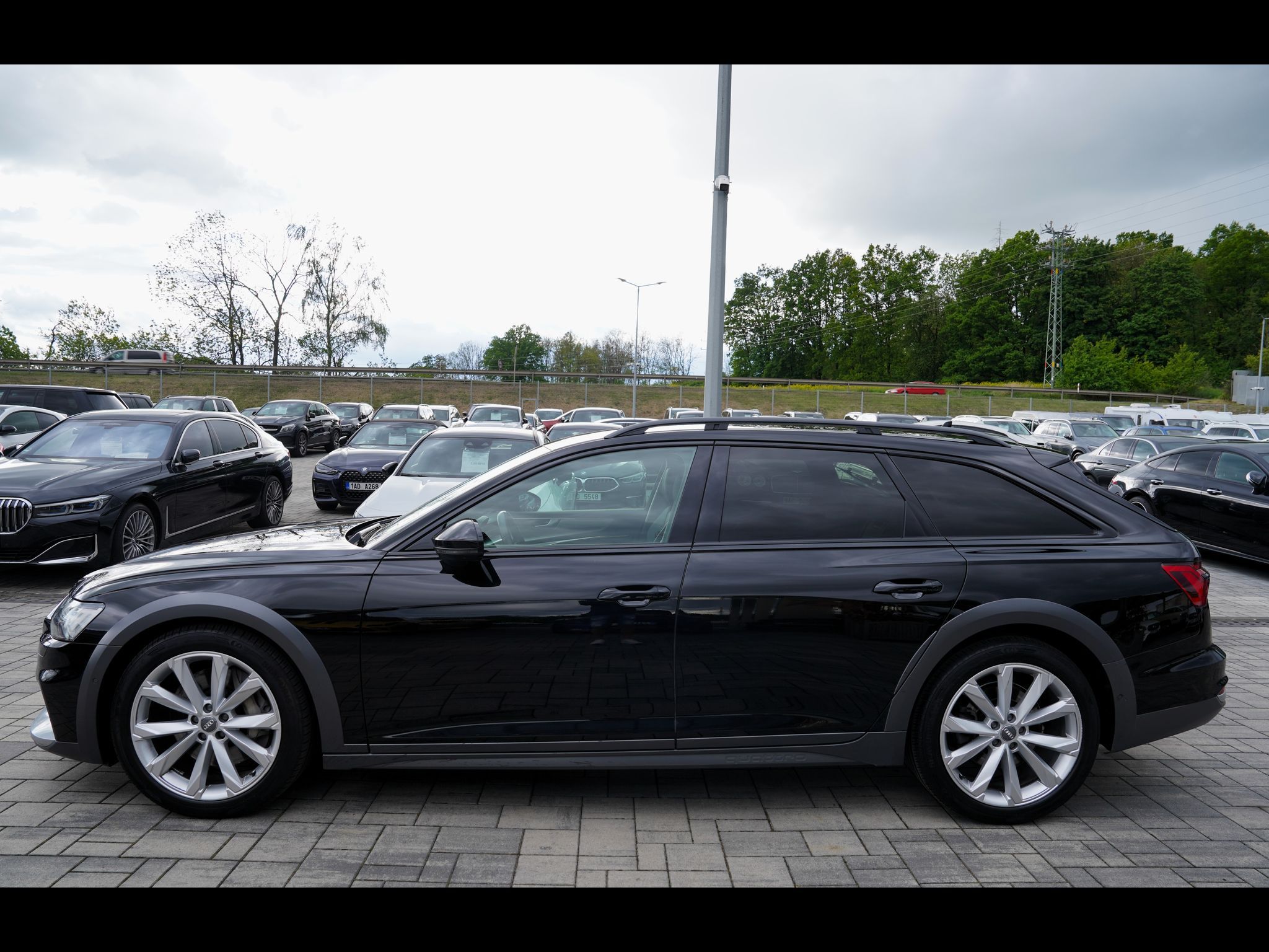 Audi A6 allroad, 55 TDI 257kW Quattro/Matrix - fotka 3