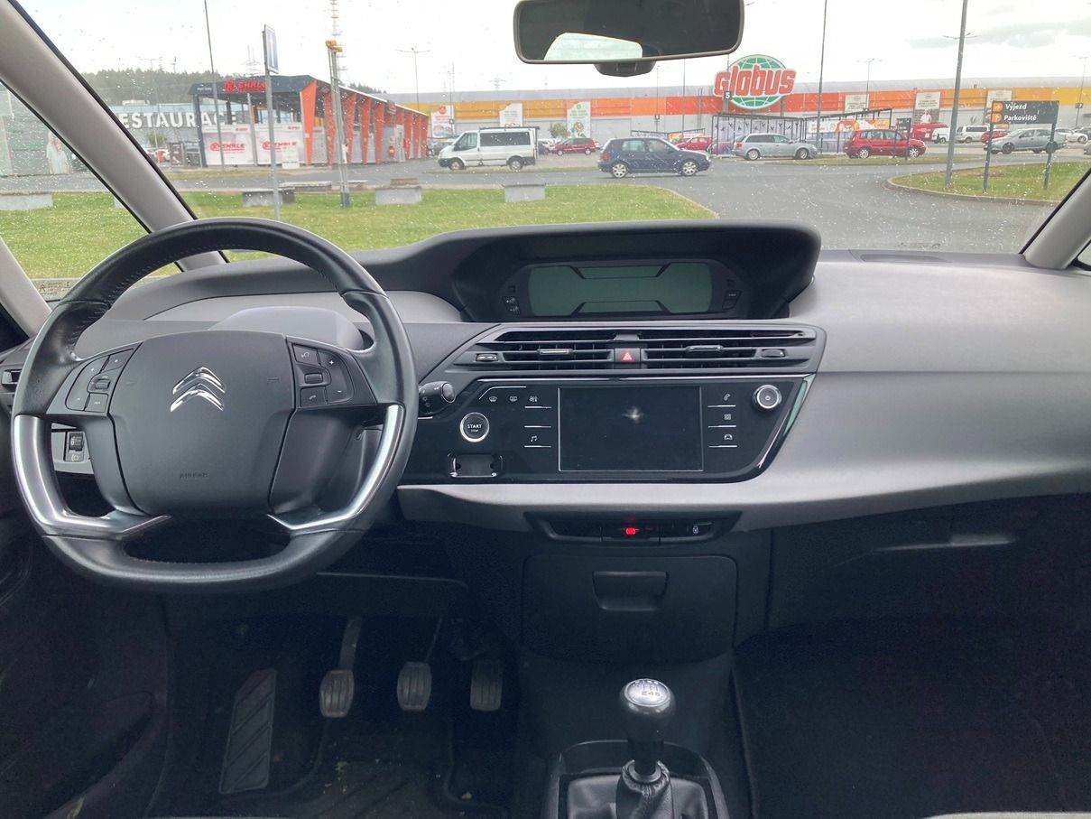 Citroën C4 SpaceTourer, 1,2i 96kW 107TKM - fotka 6