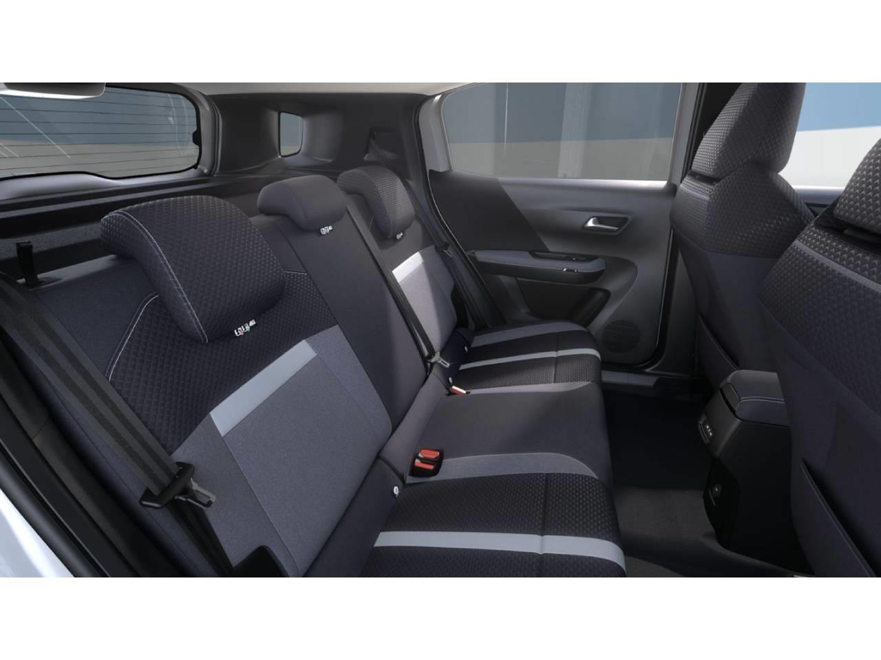 Opel Frontera, 1.2Hybrid Turbo 140k  107kW GS - fotka 6
