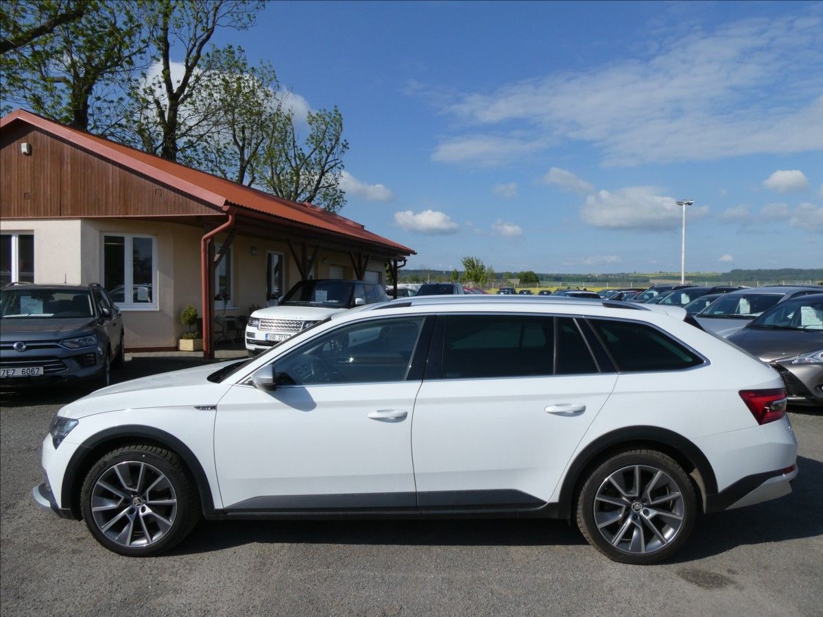 Škoda Superb, 2,0 TDi 147kW SCOUT,DSG,4x4,DP - fotka 6