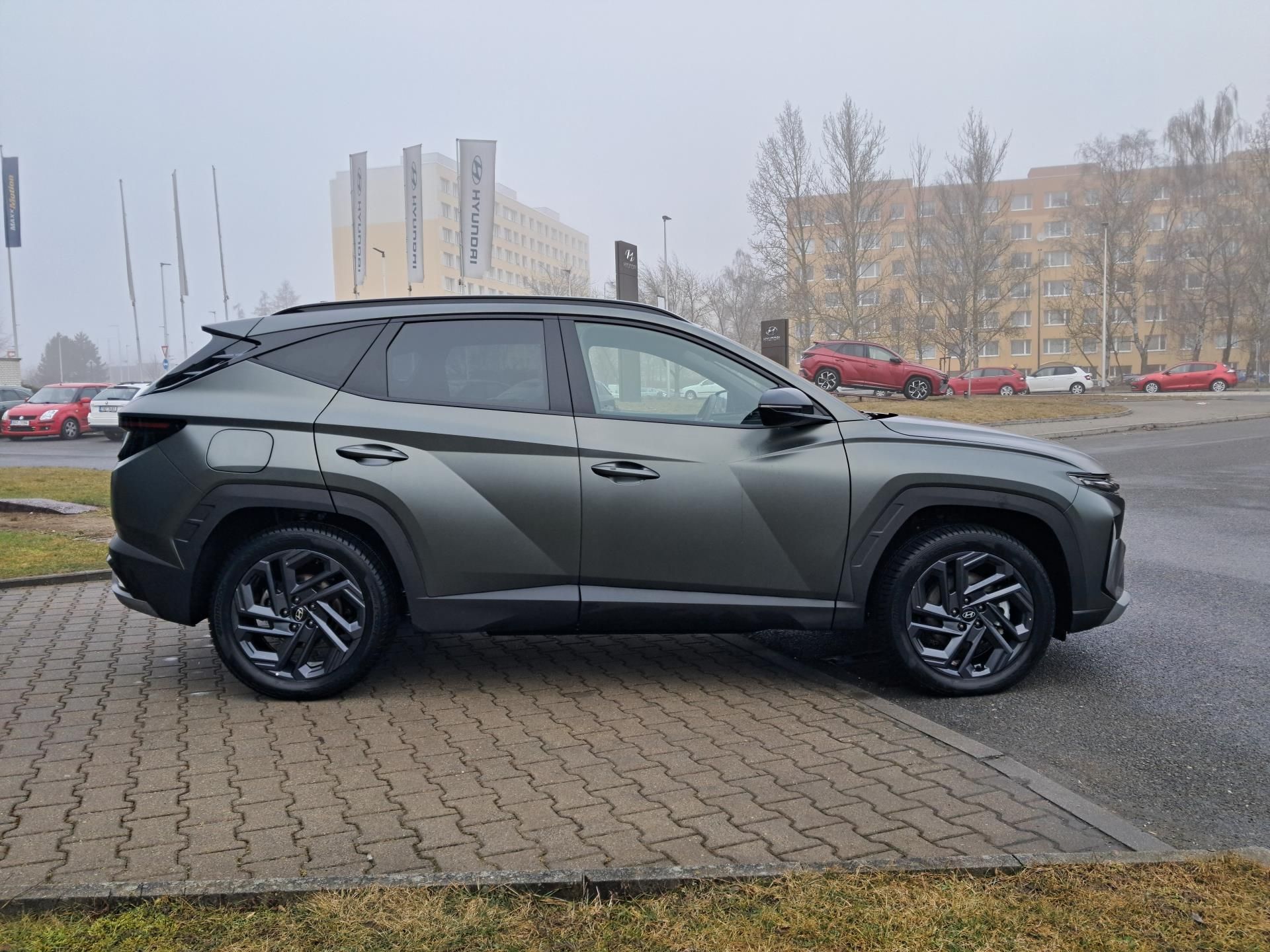 Hyundai Tucson, 1,6 T-GDi 252k PHEV 20 Years E - fotka 5