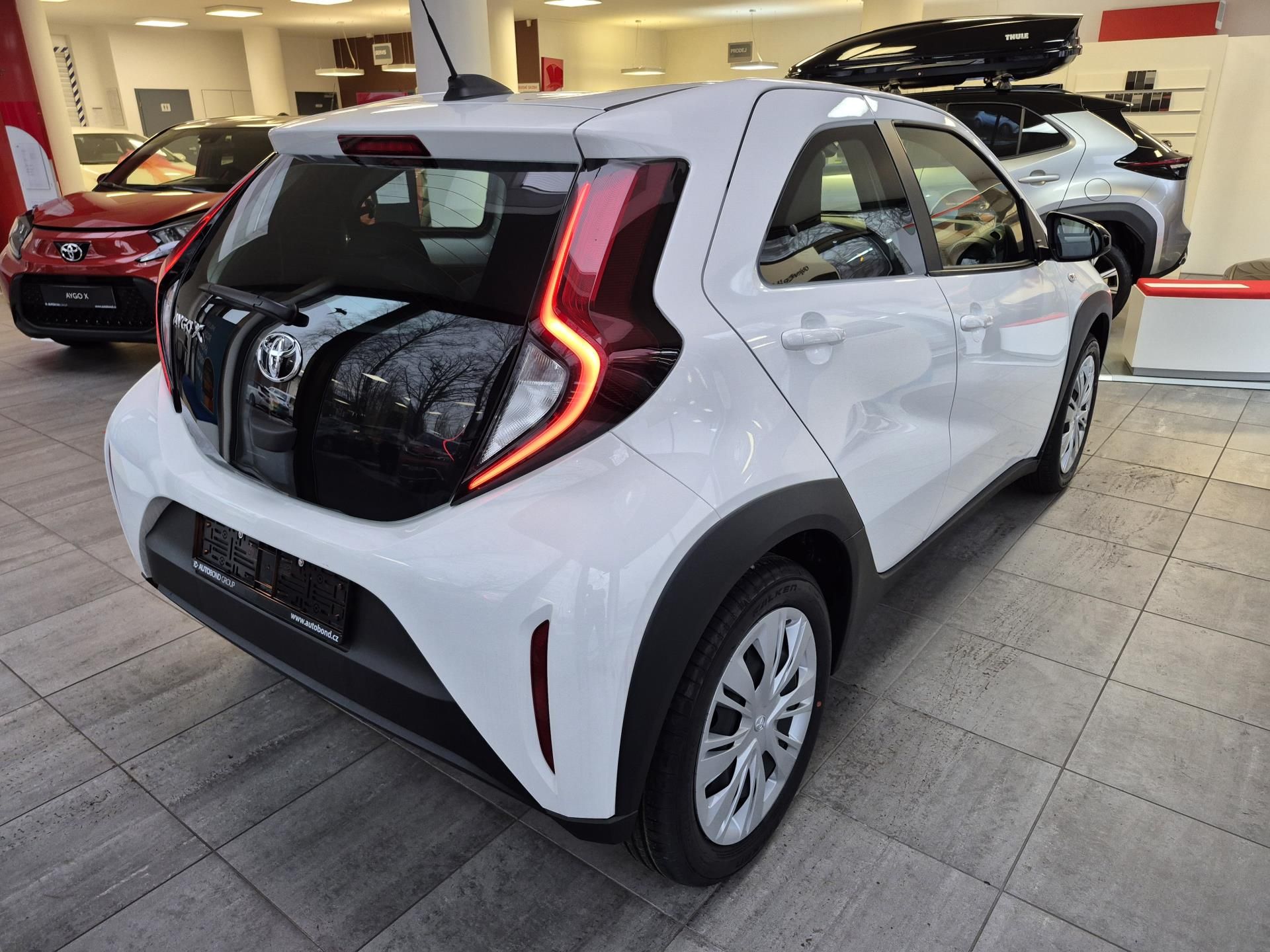 Toyota Aygo, Comfort 1.0 VVT-i (72 k) MAN5 - fotka 6