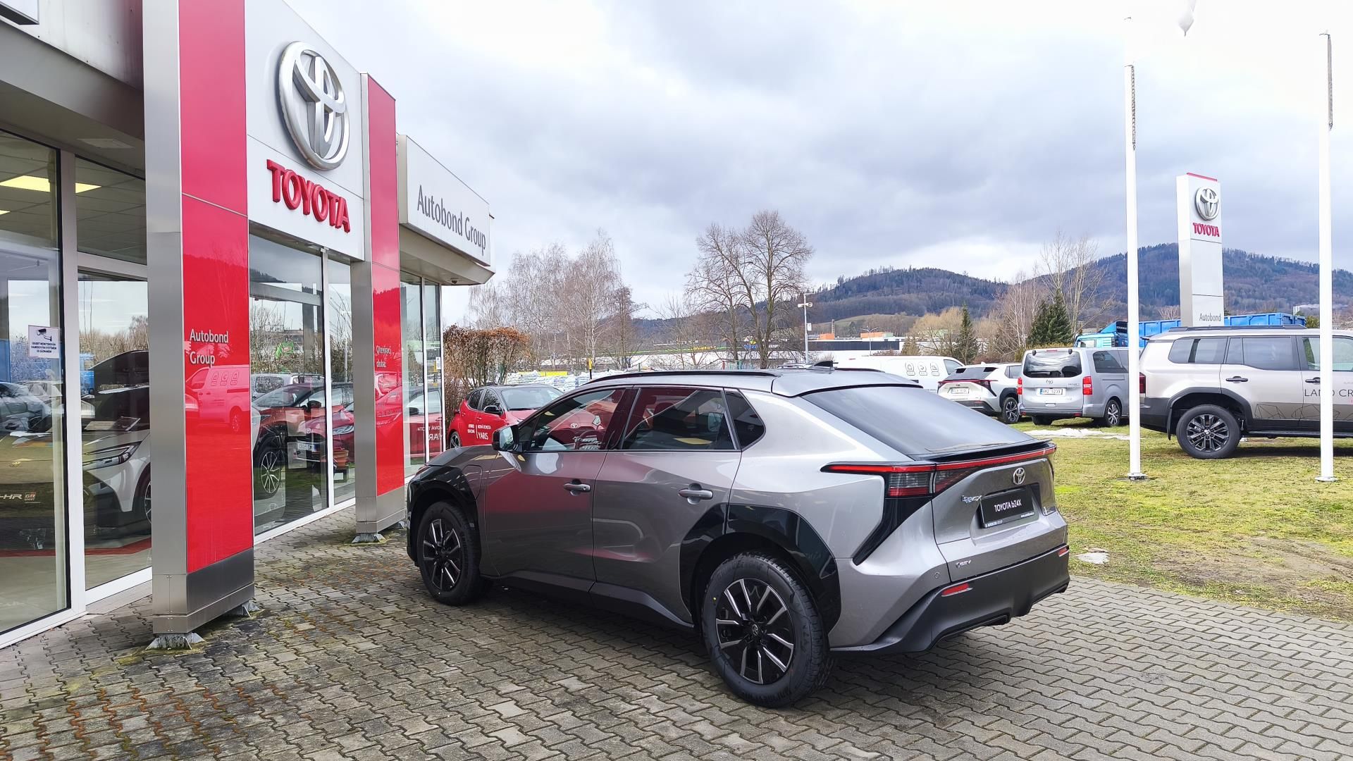 Toyota bZ4X, BEV 2X4 73.1 kWh - STYLE - fotka 6
