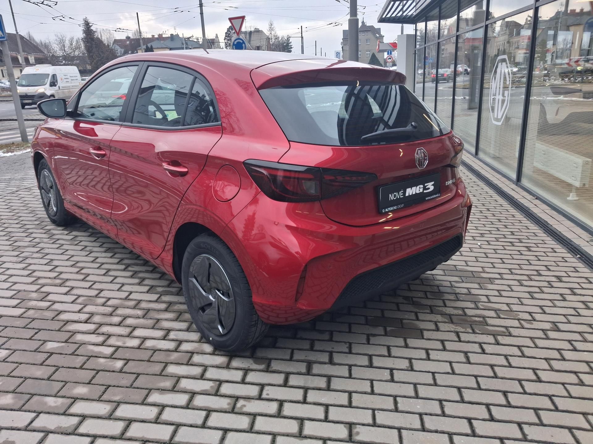 MG MG3, EXCITE 1.5 85kW 5MT - fotka 3