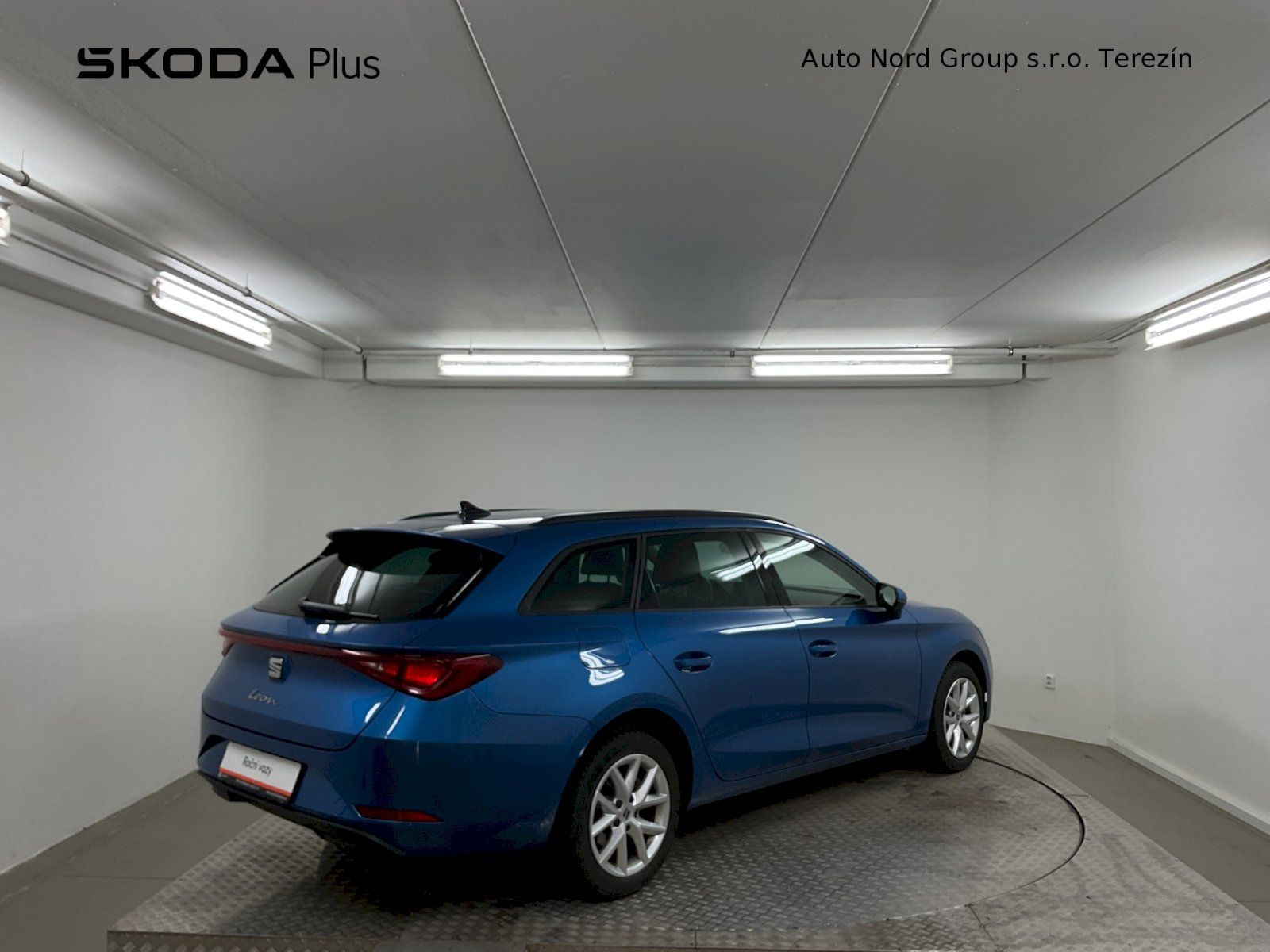 Seat Leon, 1.5 eTSI DSG 115 k Style ST - fotka 2