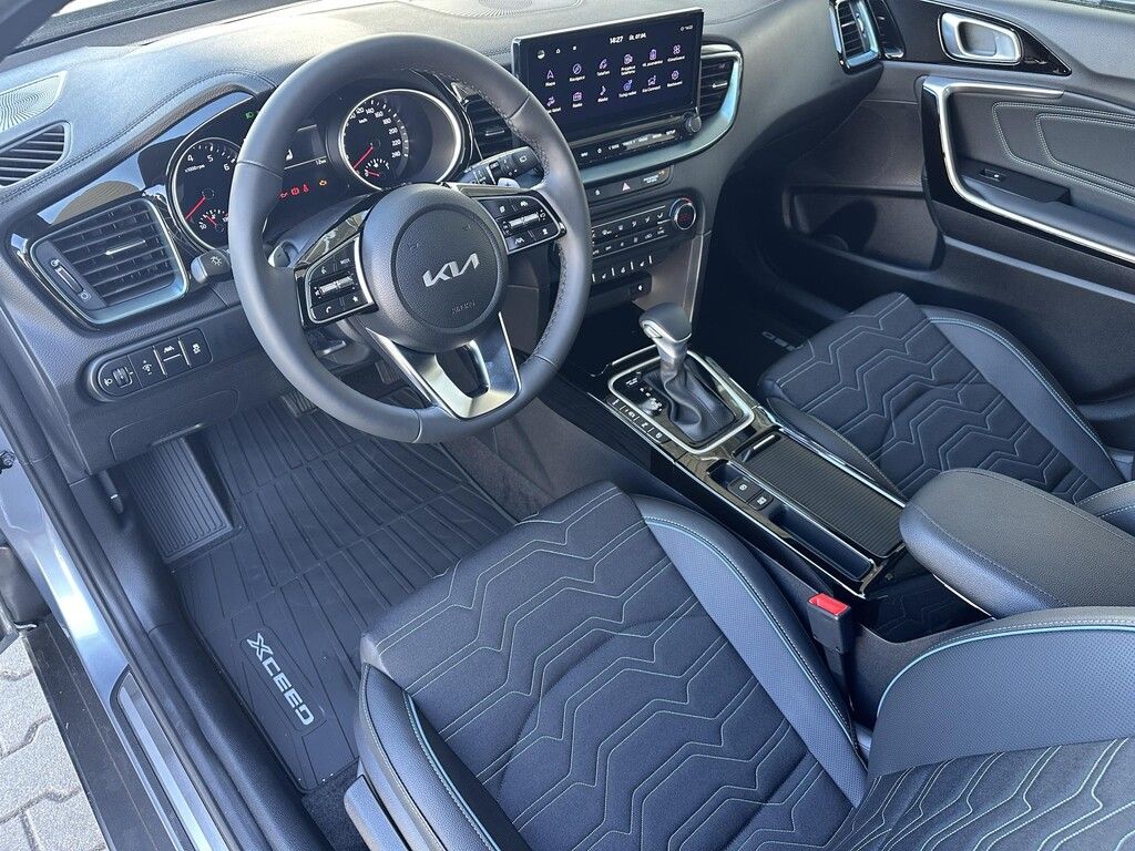 Kia XCee´d, 1,6 T-GDi 7DCT 110 kW STEEL ED - fotka 4