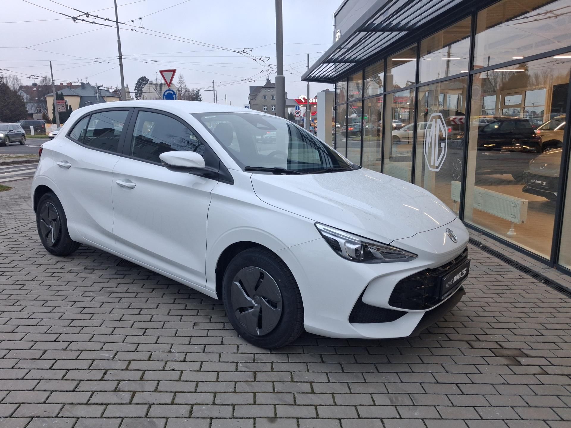 MG MG3, EXCITE 1.5 85kW 5MT 4x2 - fotka 6