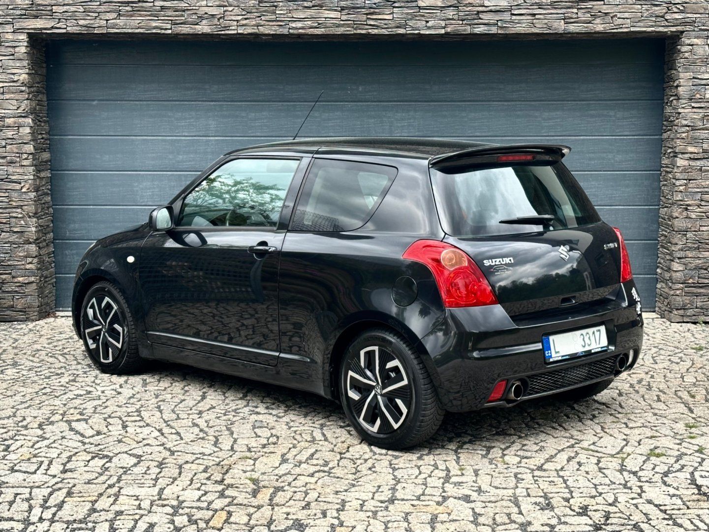 Suzuki Swift, 1.6 Sport - fotka 4