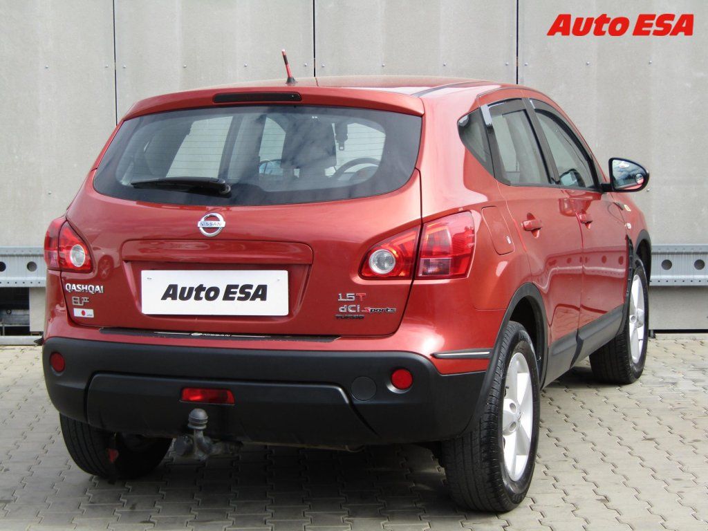 Nissan Qashqai, 1.5 dci - fotka 4