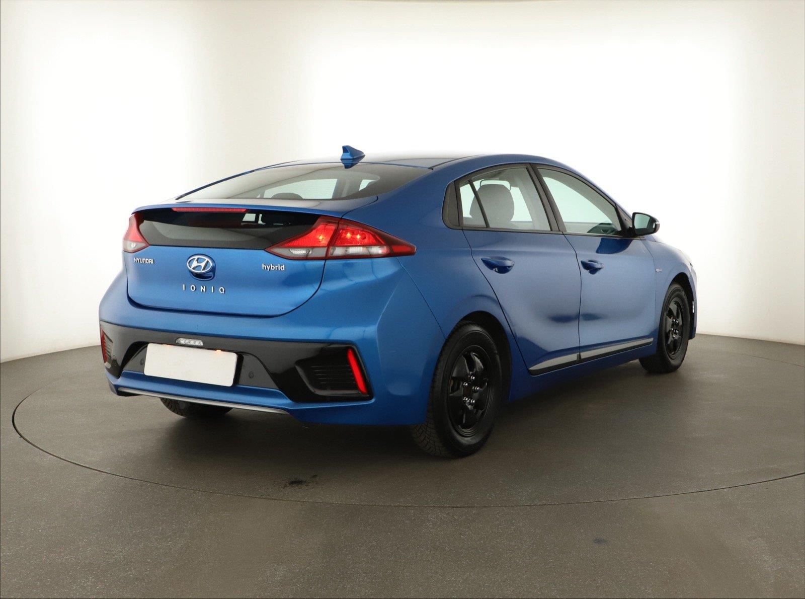Hyundai Ioniq, Hybrid, Automat, Serv.kniha - fotka 5