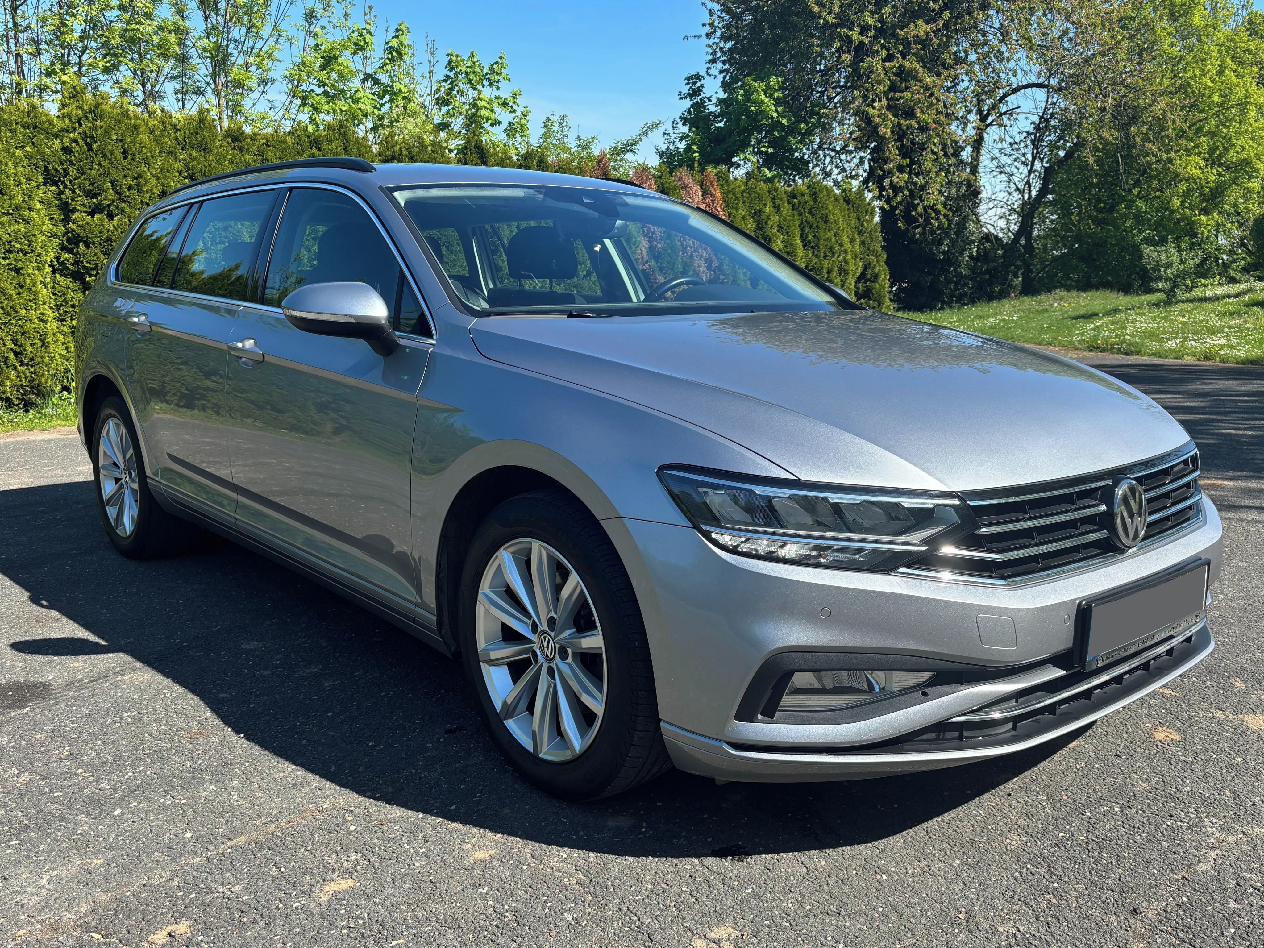 Volkswagen Passat, 2.0TDI Business DSG Virtual c - fotka 3