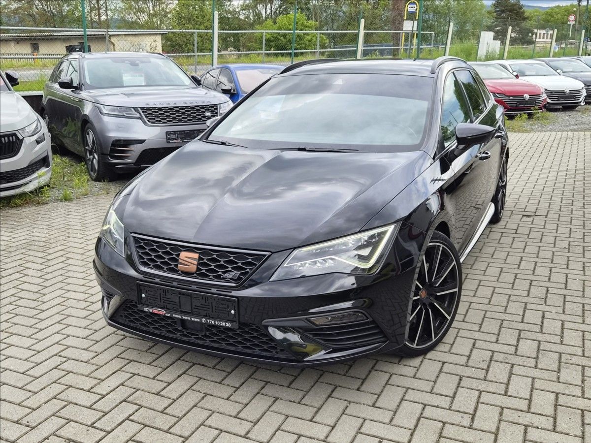 Seat Leon, 2,0 CUPRA 300 ST 4Drive*PANORA