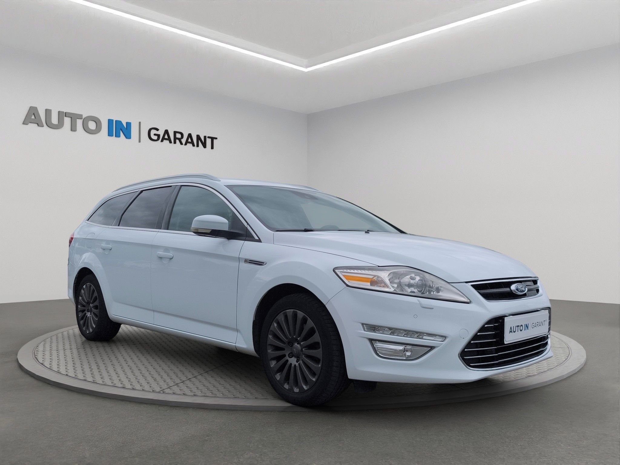 Ford Mondeo, TITANIUM X 2.0 149kW, ČR, Serv - fotka 3