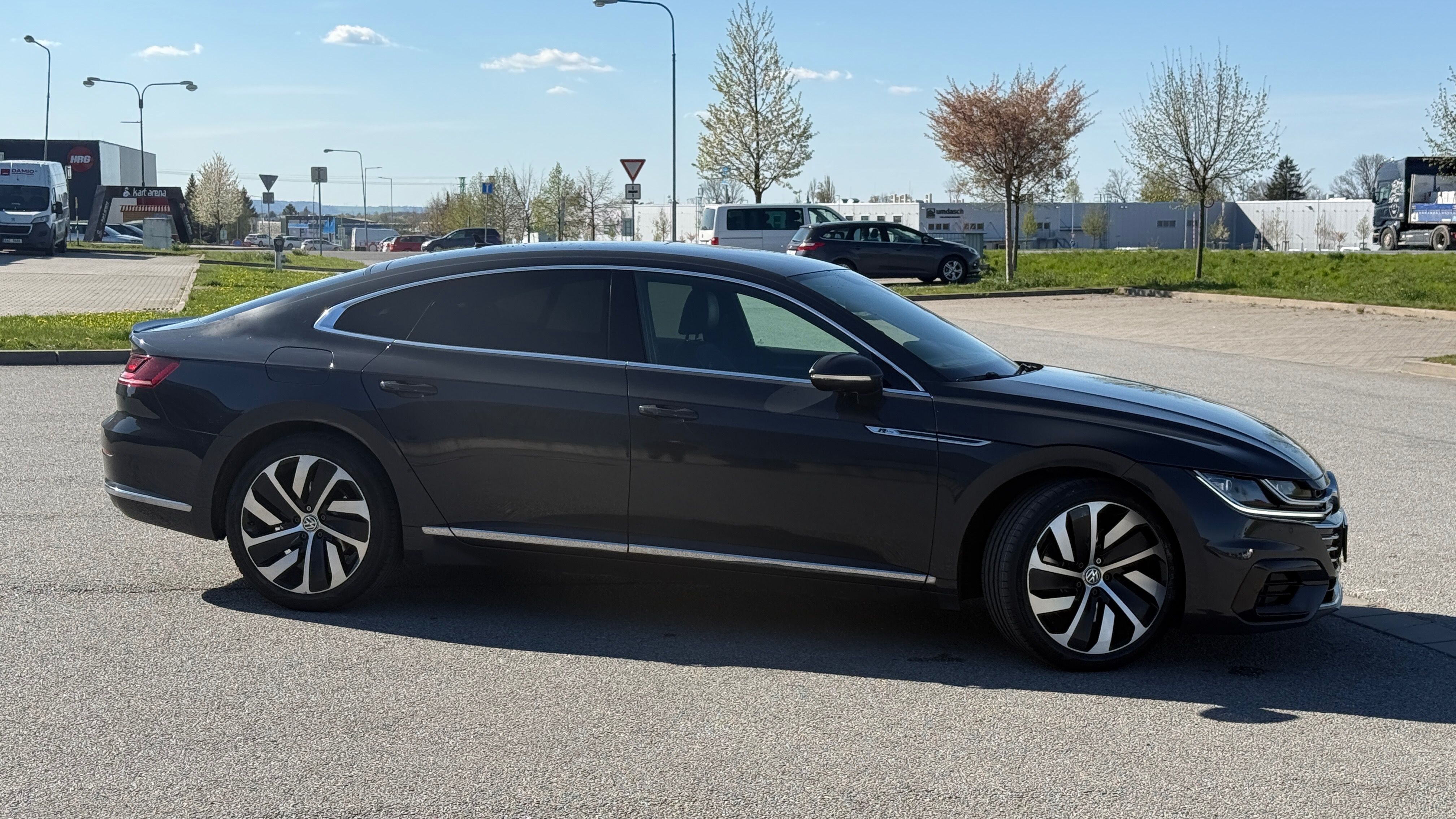 Volkswagen Arteon, Volkswagen Arteon R-Line - fotka 3