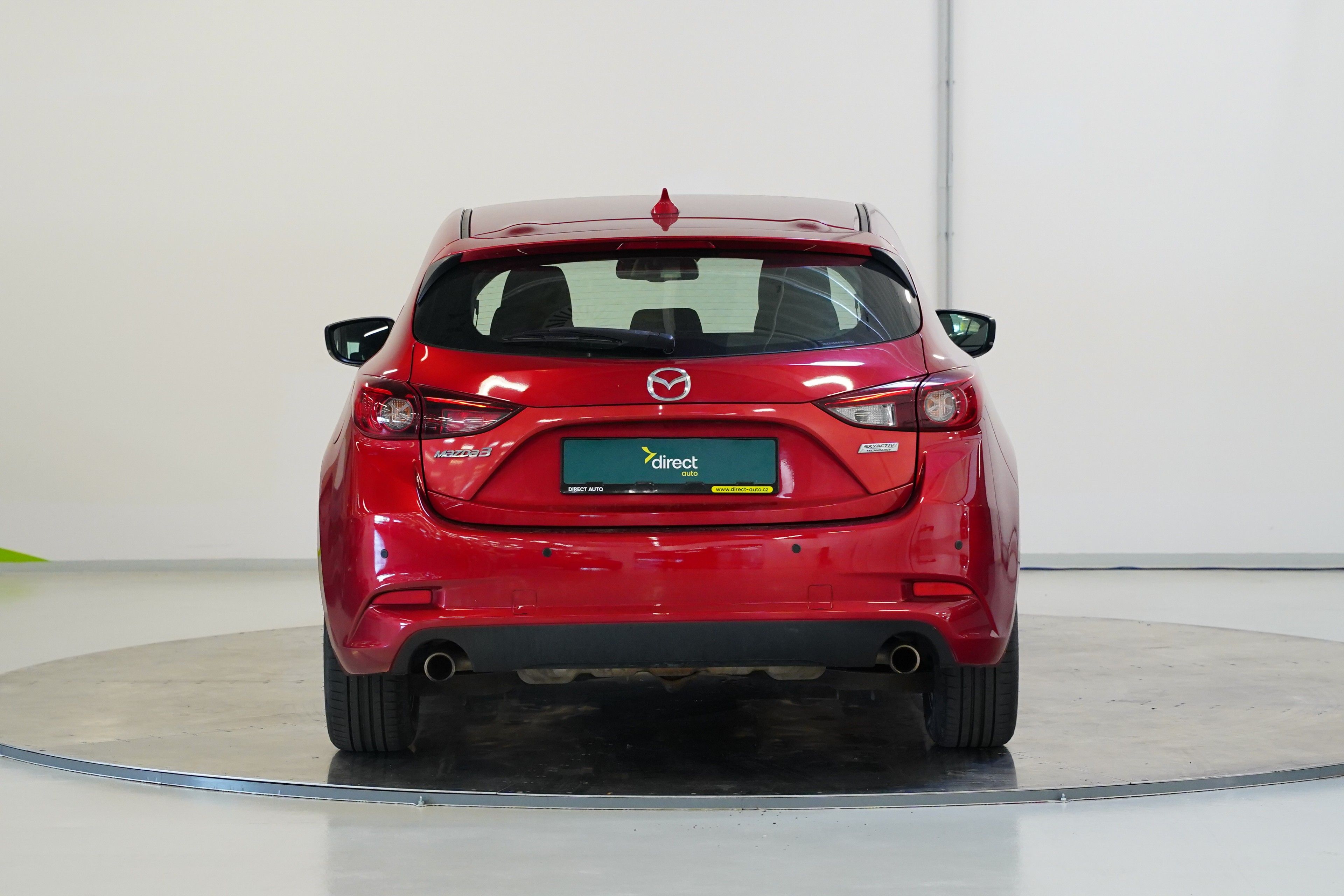 Mazda 3, 2.0 Skyactiv 88 kW - fotka 6