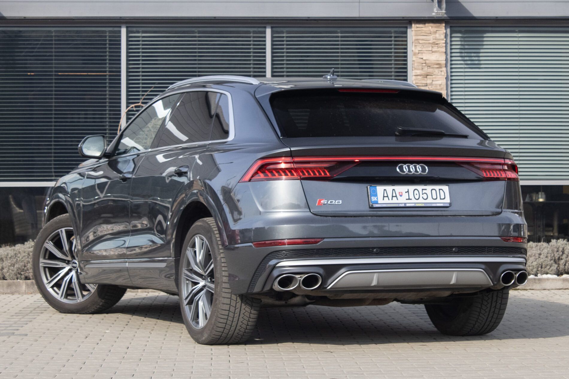 Audi SQ8 - fotka 6