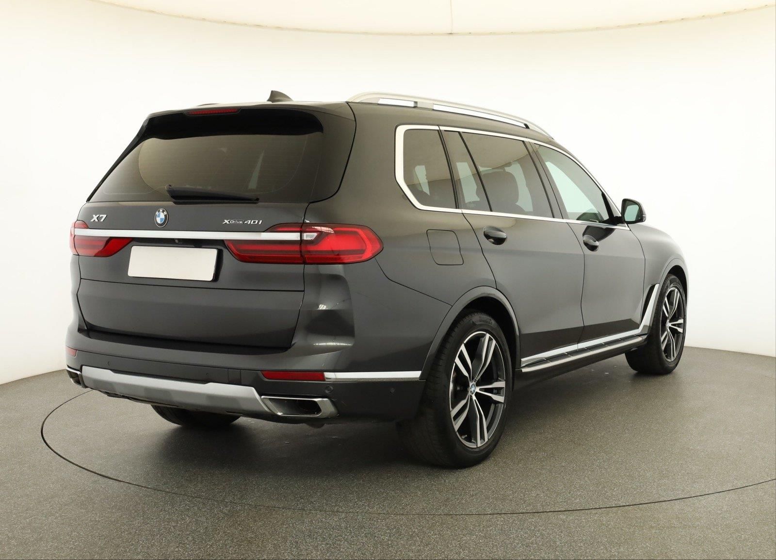 BMW X7, xDrive40i - fotka 5