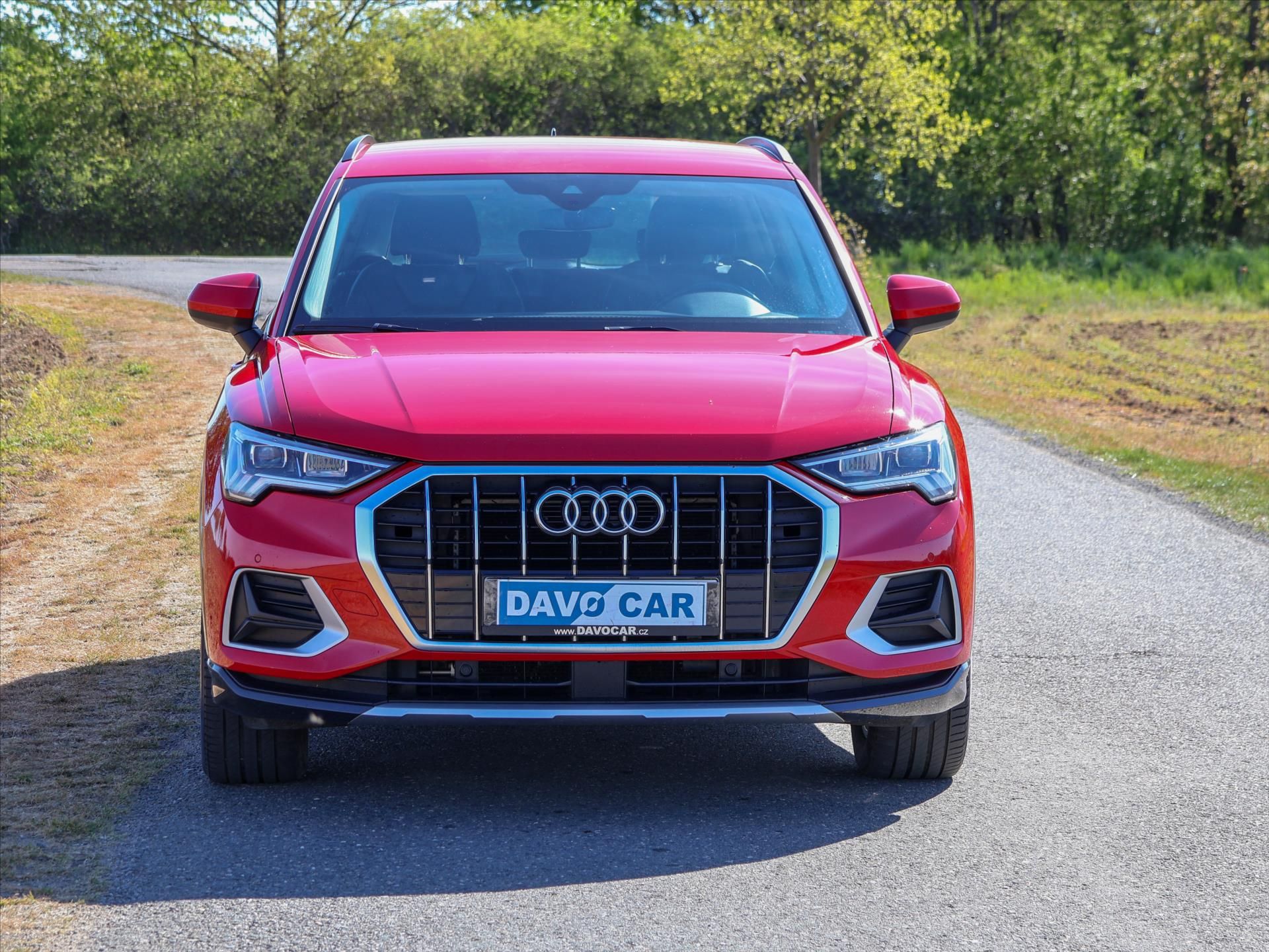 Audi Q3, 2,0 TDI 110kW Advanced CZ DPH - fotka 2